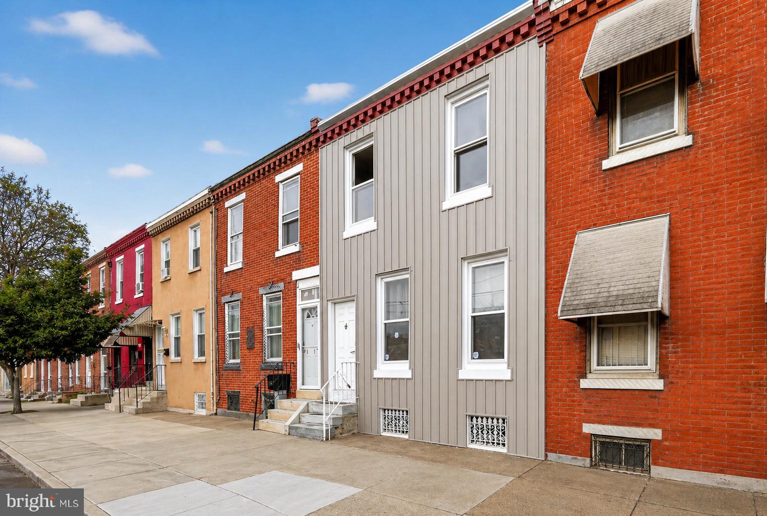 EAST KENSINGTON - Residential
