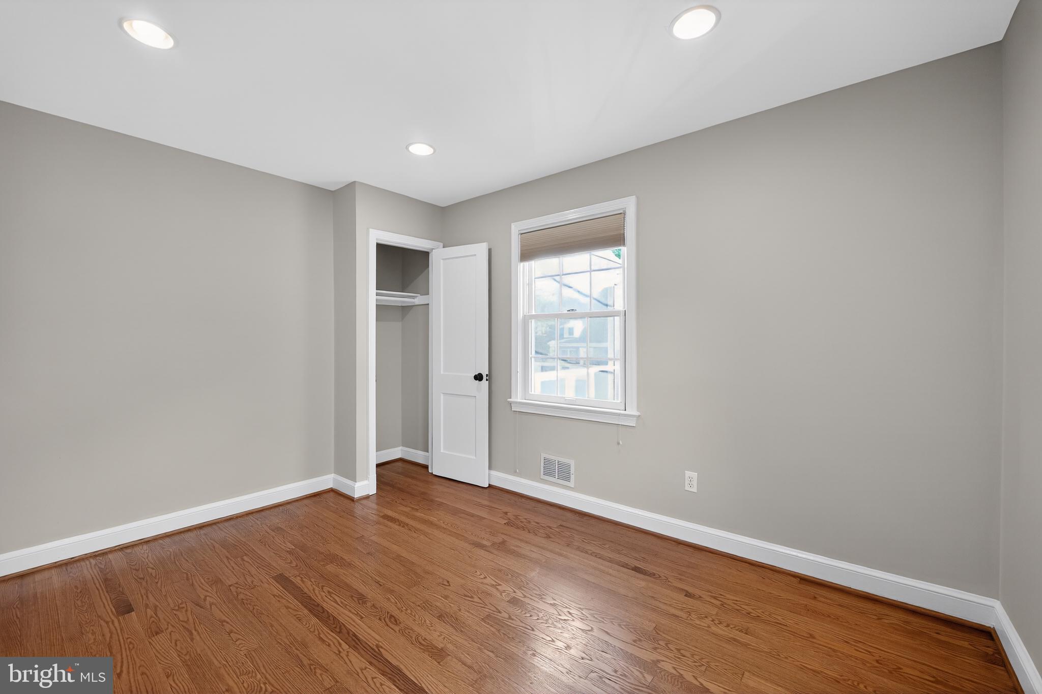 FOREST ESTATES - Residential