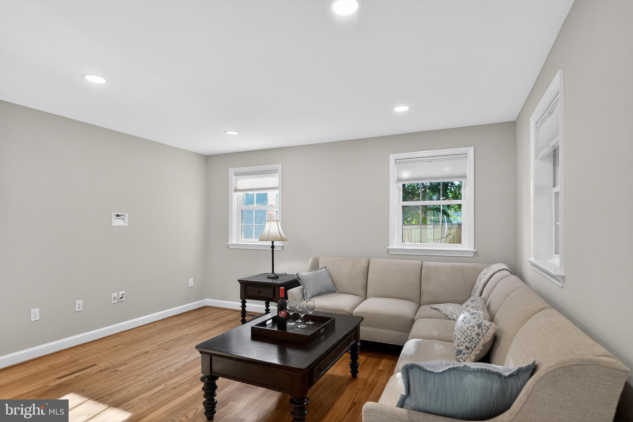 FOREST ESTATES - Residential