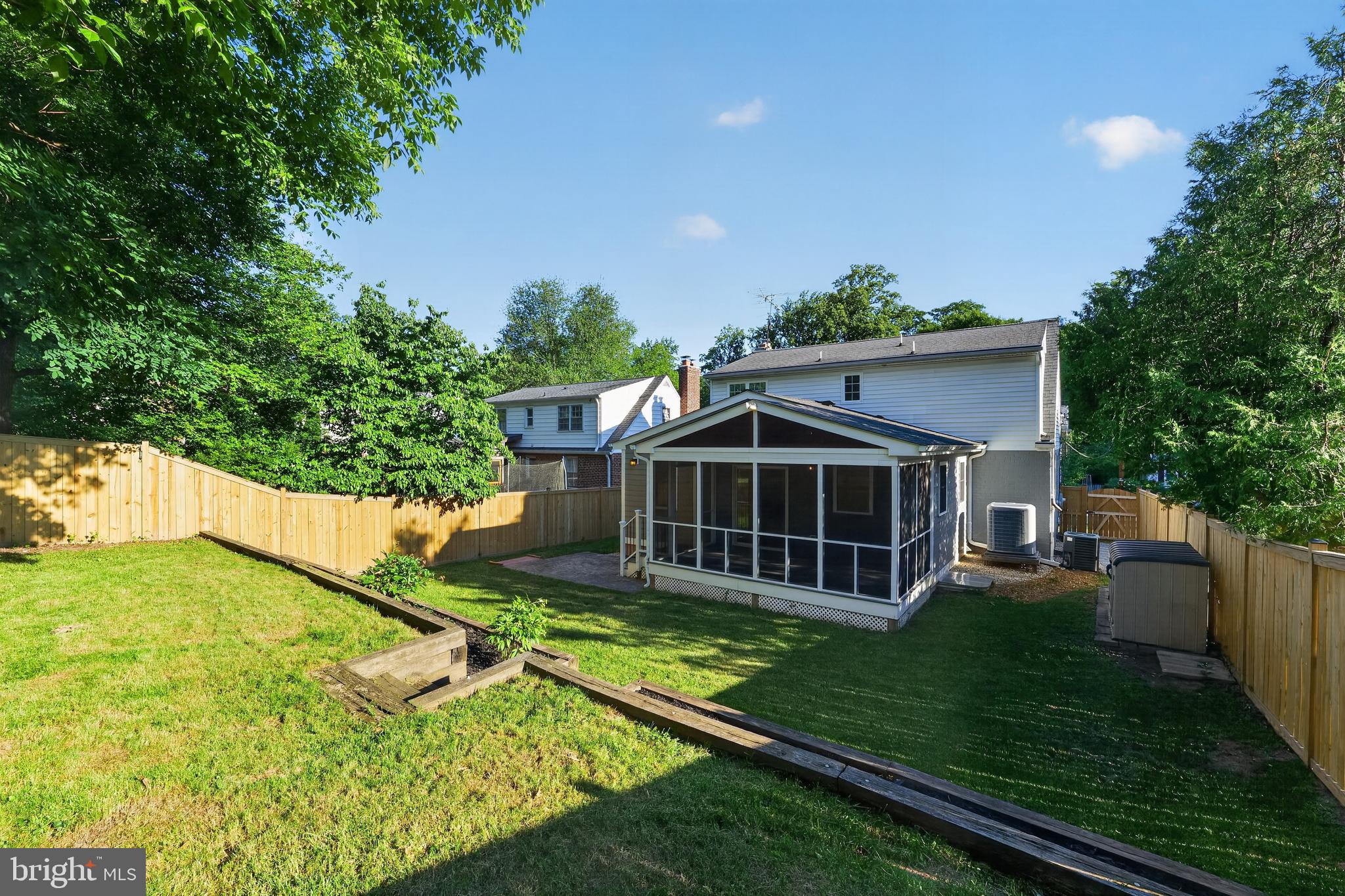 FOREST ESTATES - Residential