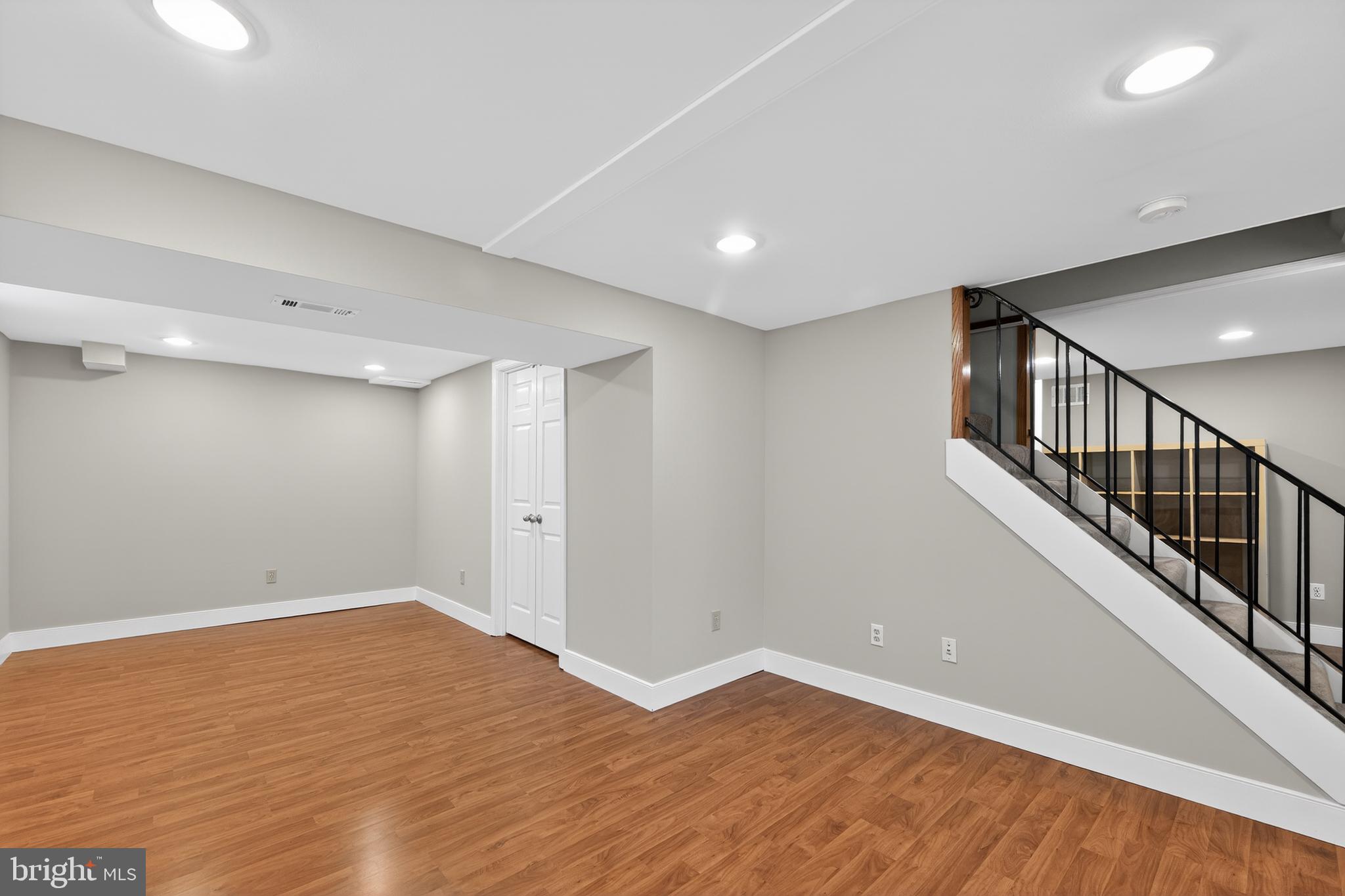 FOREST ESTATES - Residential
