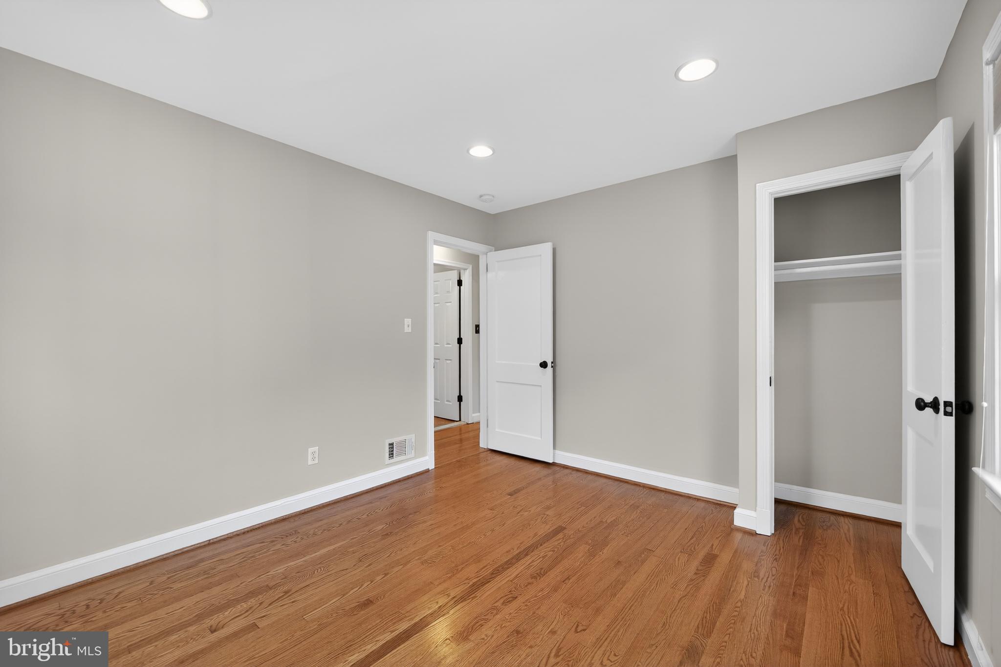 FOREST ESTATES - Residential