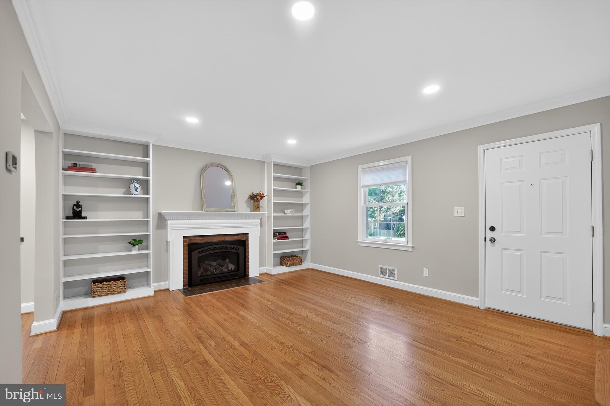 FOREST ESTATES - Residential