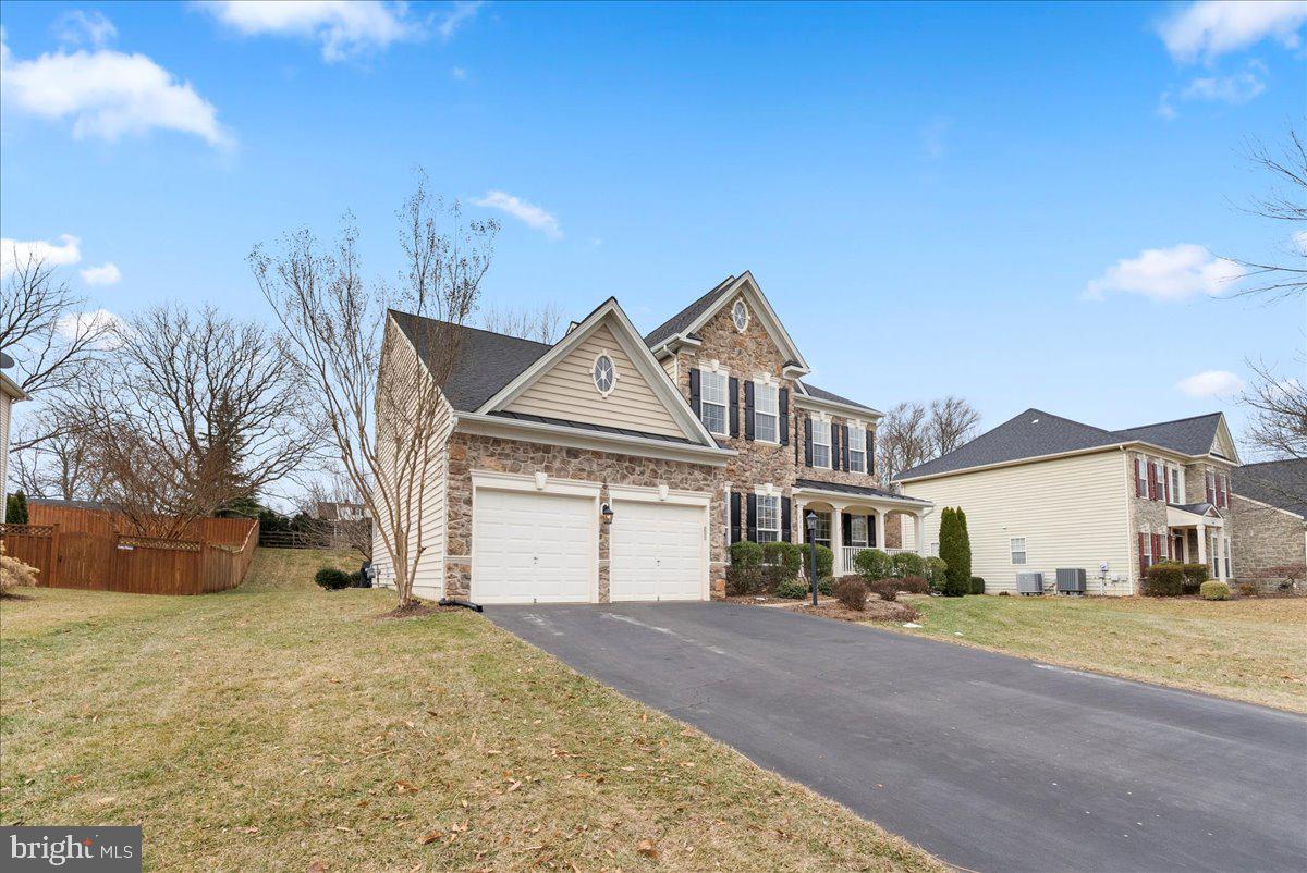 MONROE ESTATES - Residential