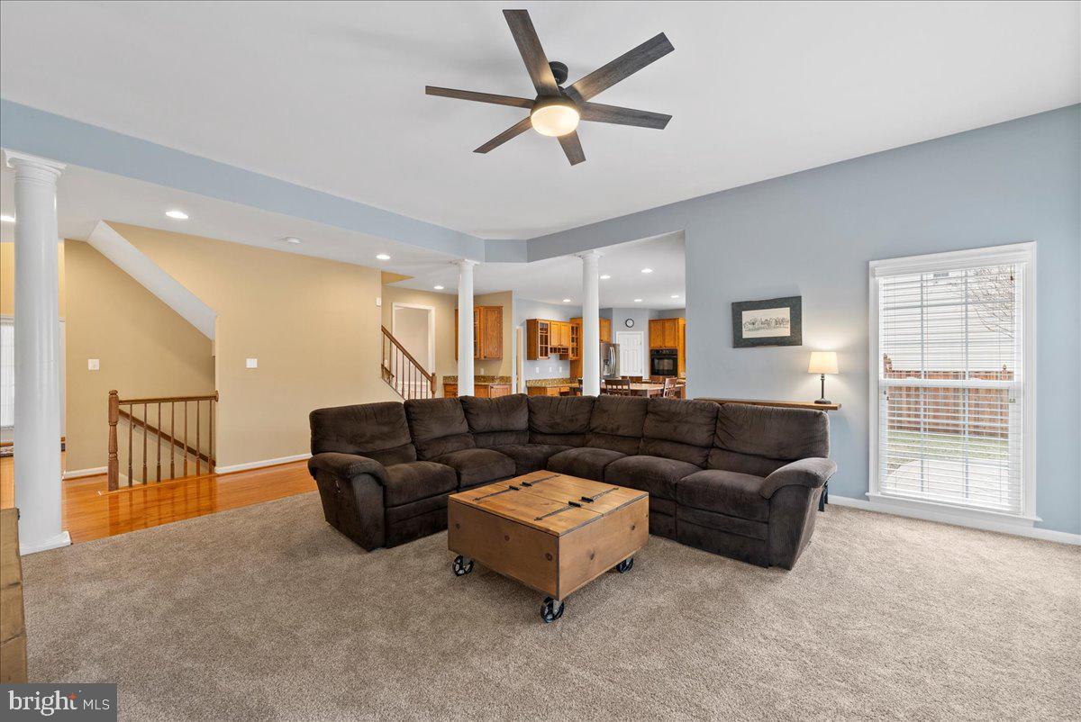 MONROE ESTATES - Residential