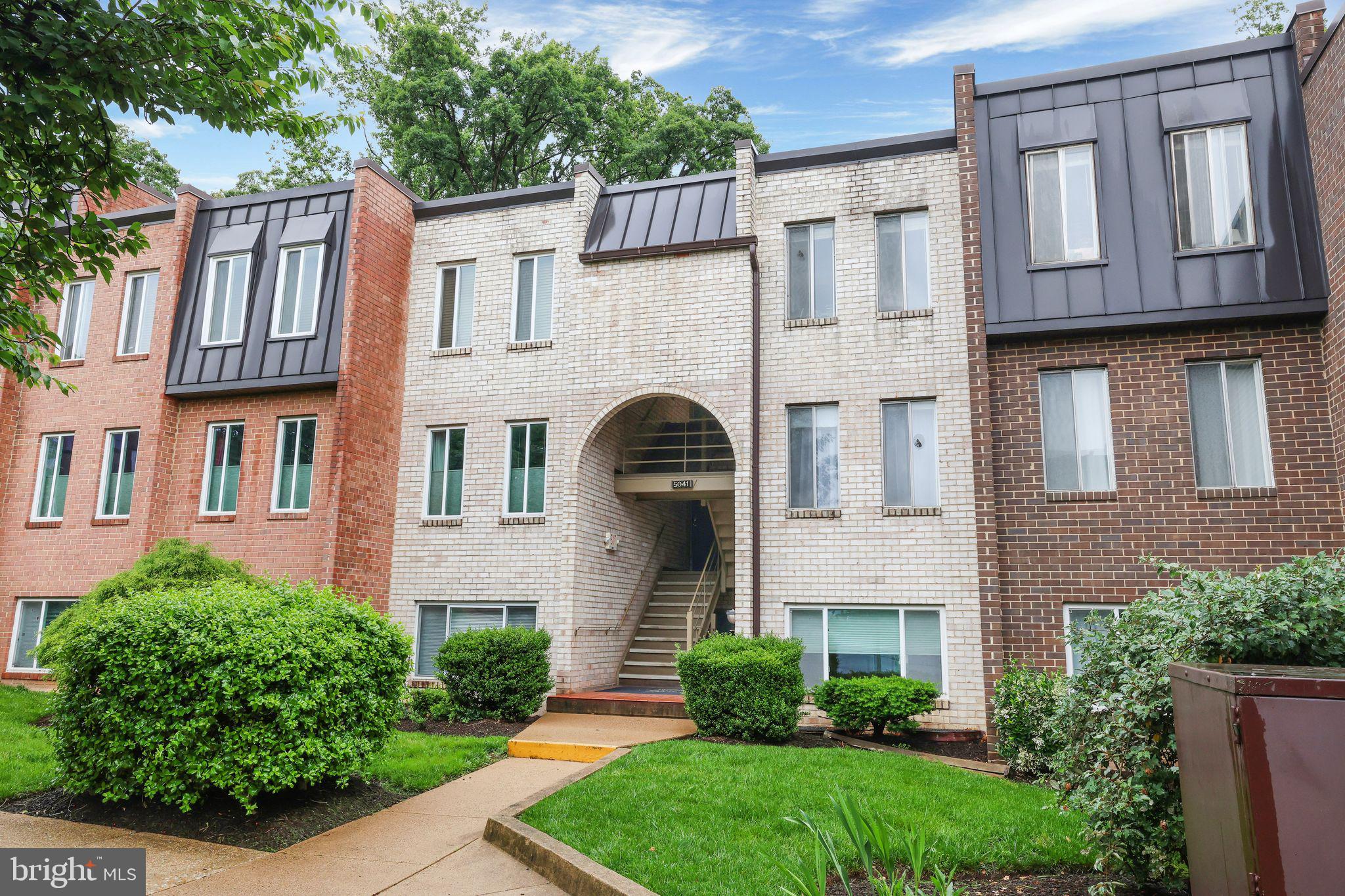 ARLINGTON - Residential