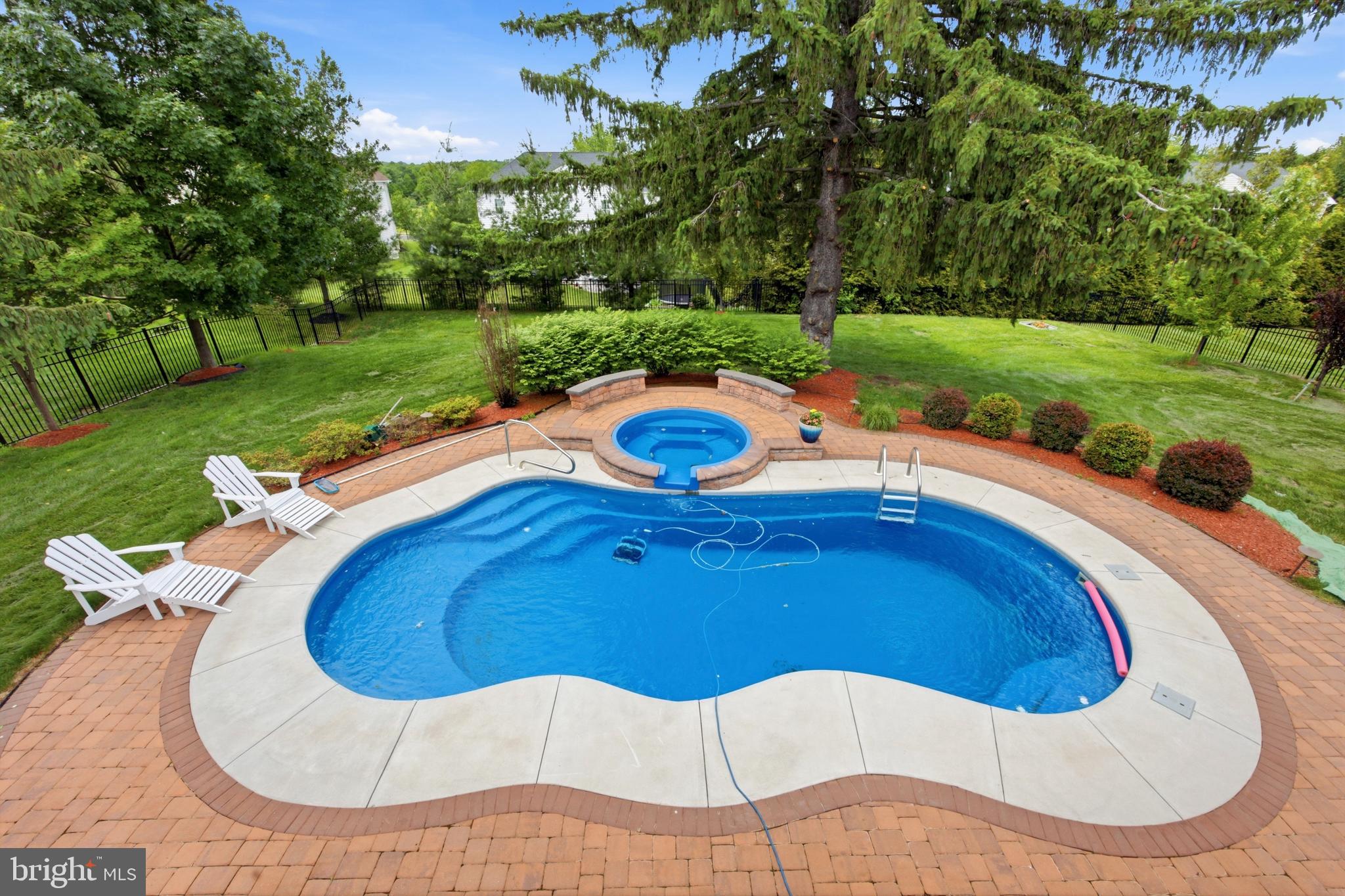 HORSHAM VALLEY ESTAT - Residential