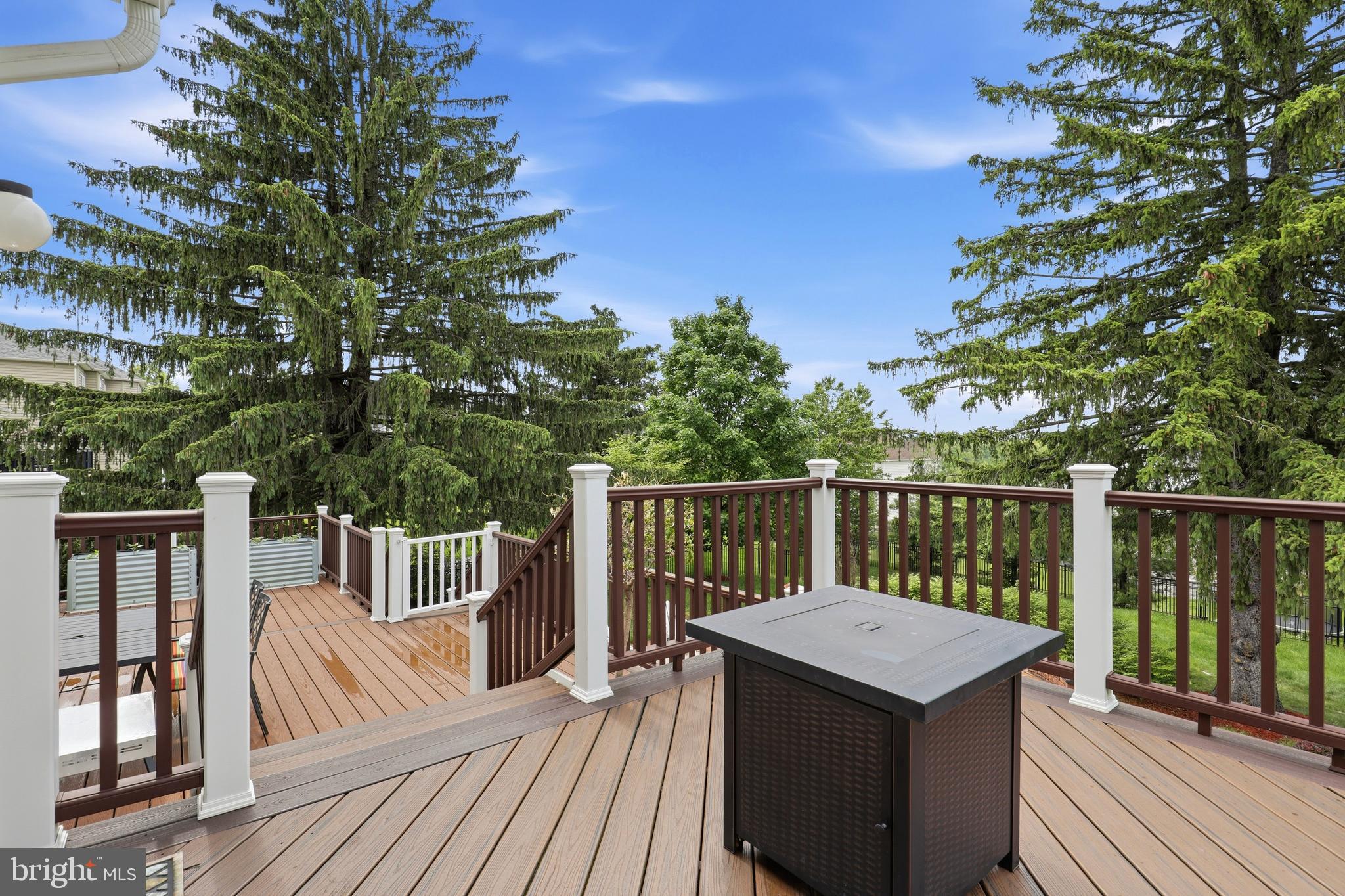 HORSHAM VALLEY ESTAT - Residential