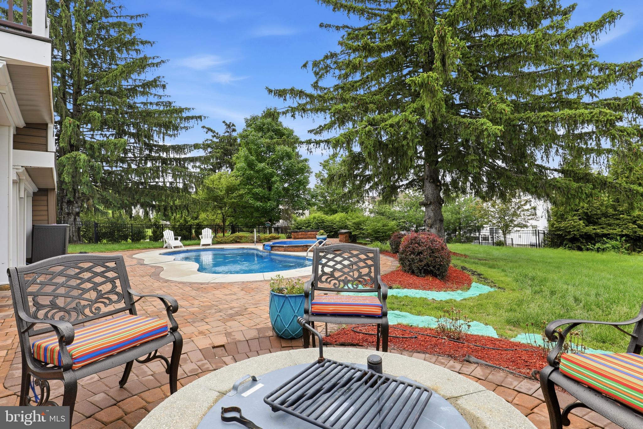 HORSHAM VALLEY ESTAT - Residential