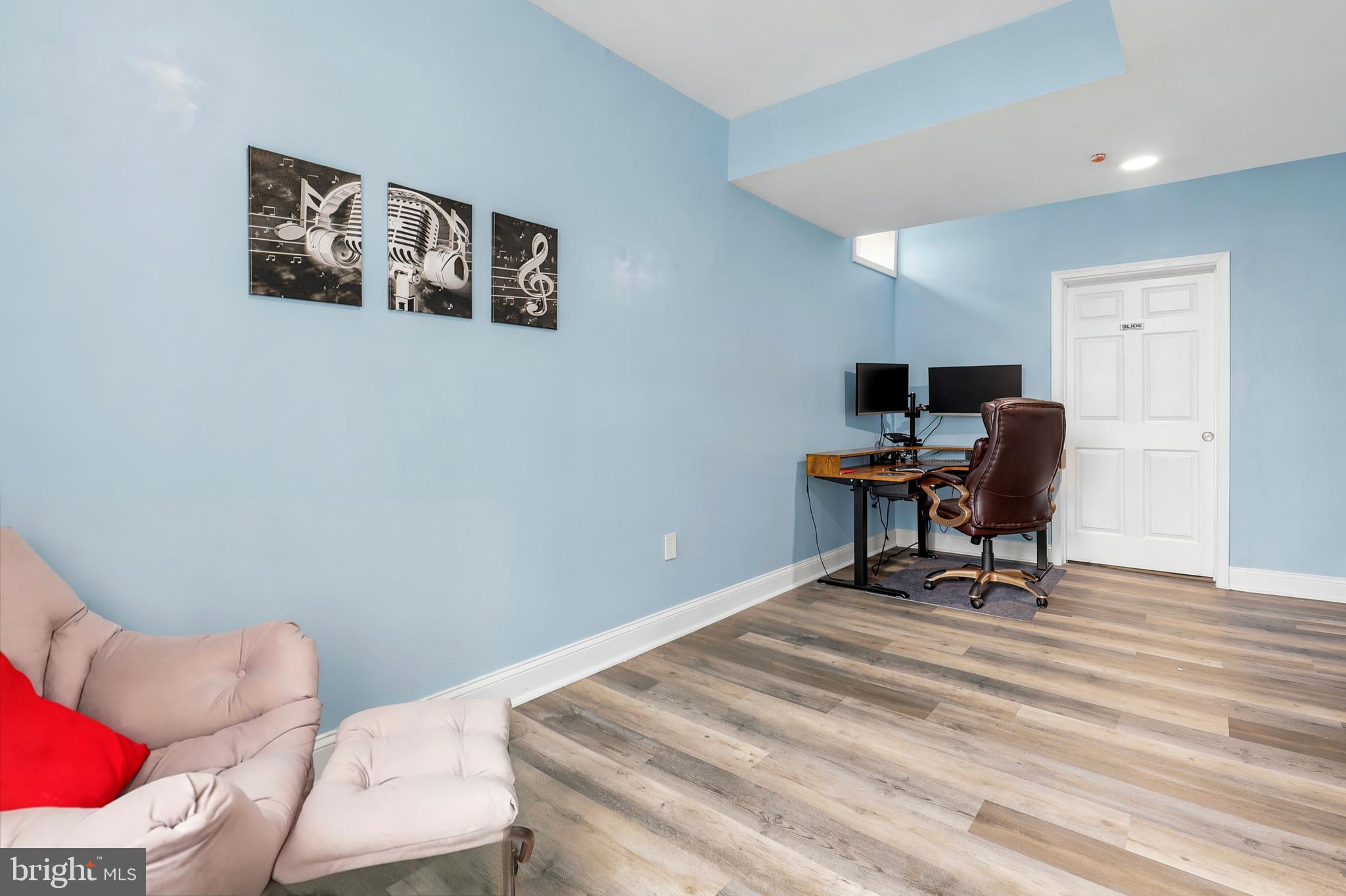 HORSHAM VALLEY ESTAT - Residential