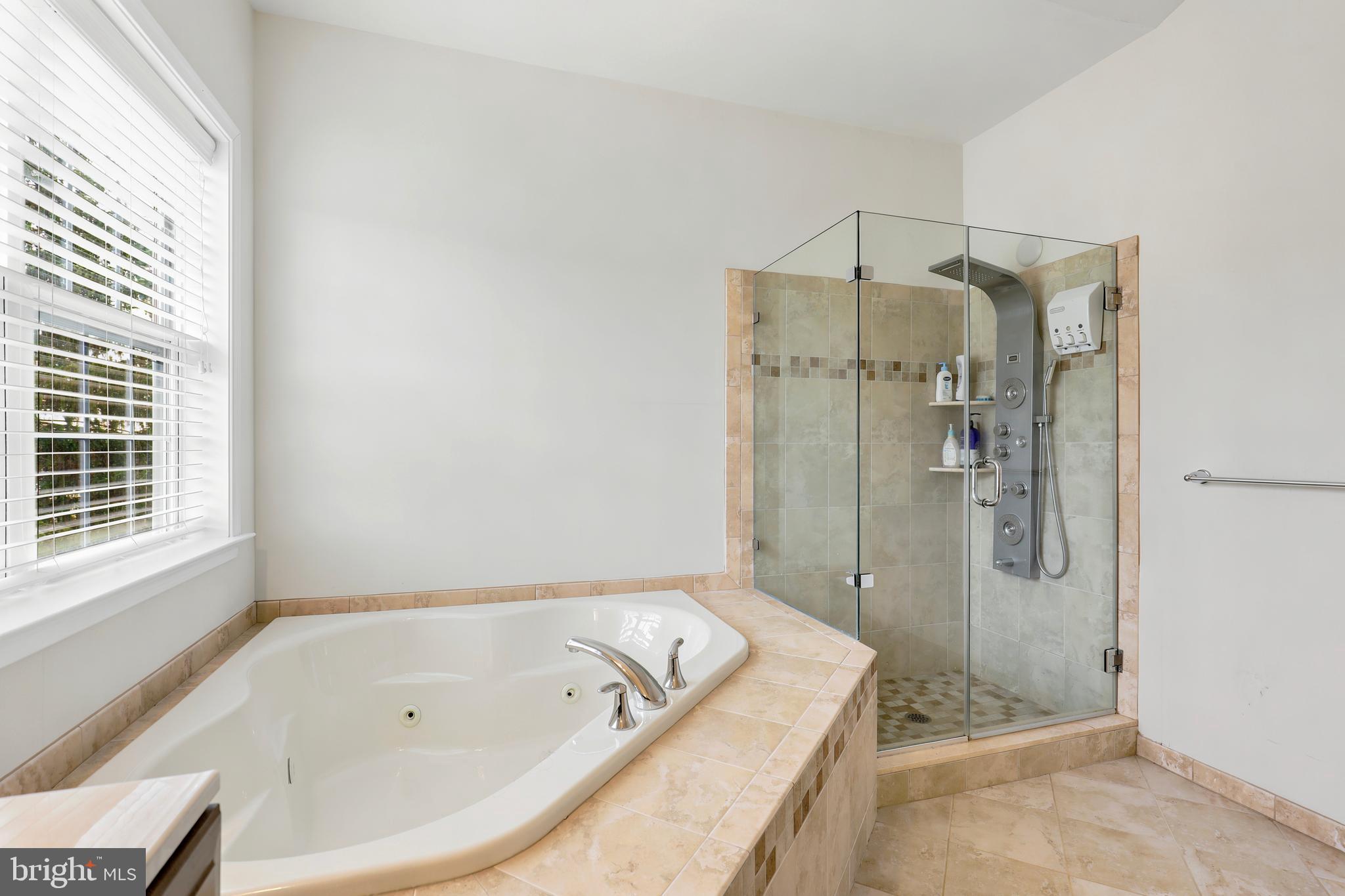 HORSHAM VALLEY ESTAT - Residential