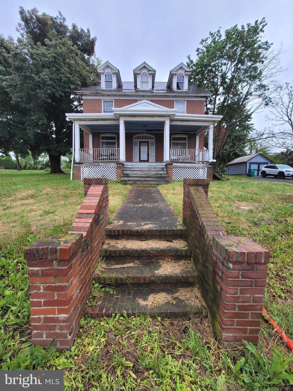 Family has owned this property from the start - a double lot with build of an early Victoria Farmhouse style construction! Some craftsman needed to bring back the charm of the founders. This is a property for a buyer that has the knack to do the work or has the backing of those with construction rehabilitation. Give a call with questions or if you want to discuss how to purchase this property.