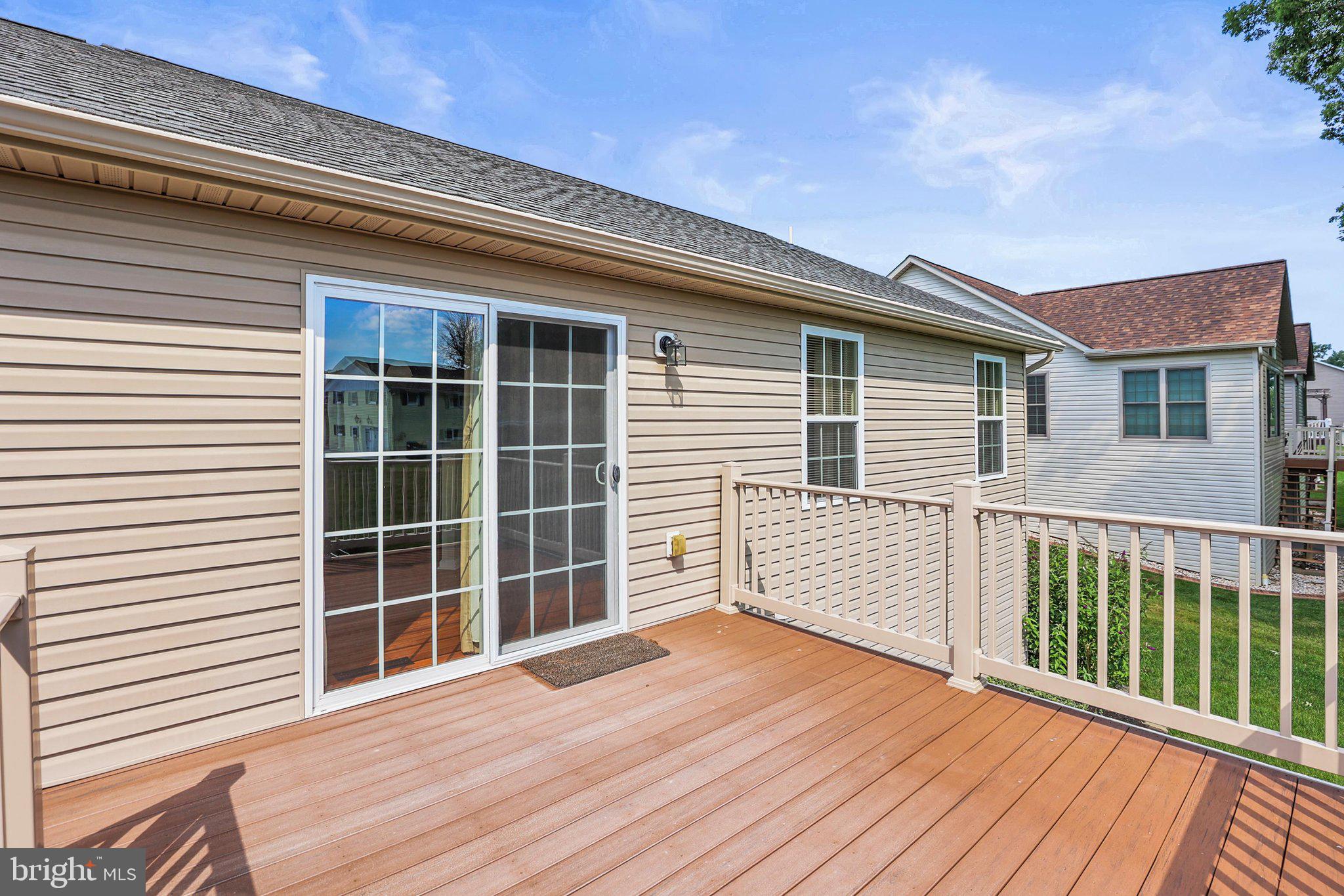 OAK HILLS - Residential