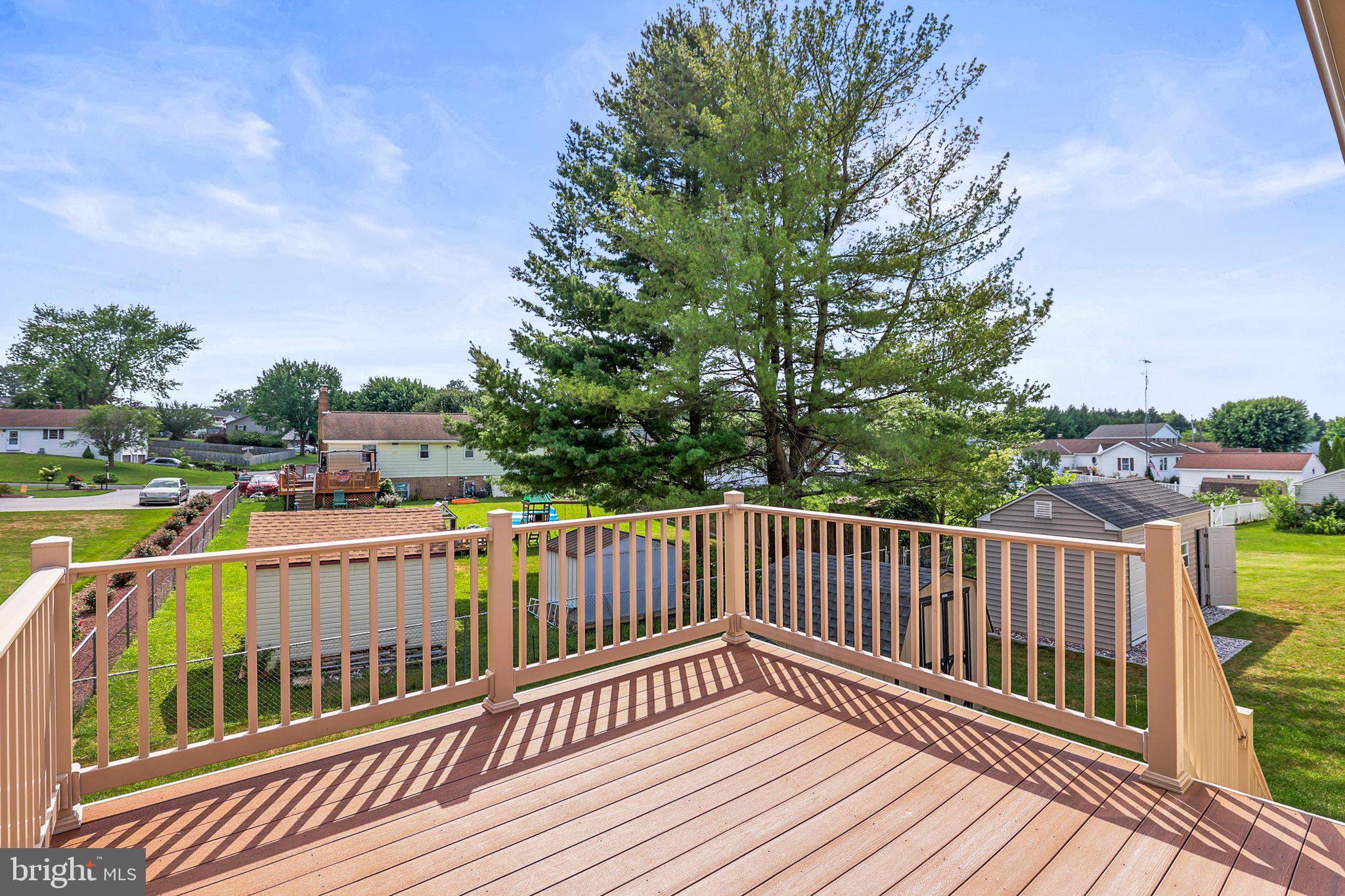 OAK HILLS - Residential