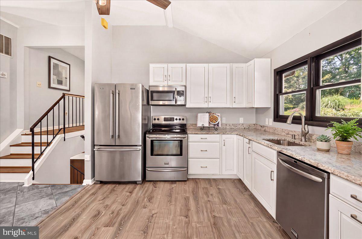 COLDSTREAM - Residential