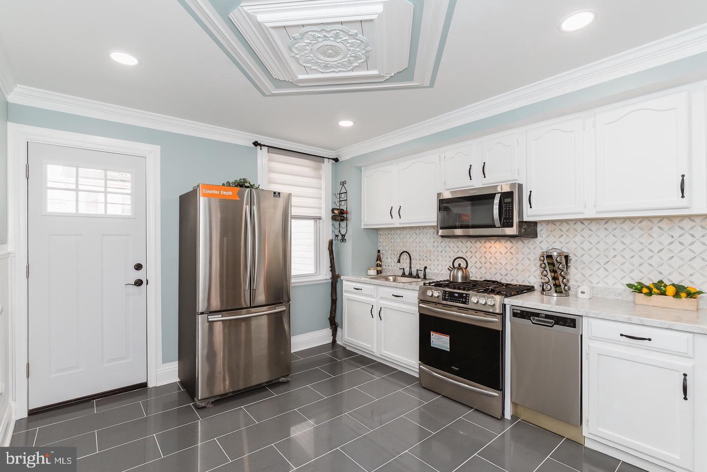 PATTERSON PARK - Residential Lease