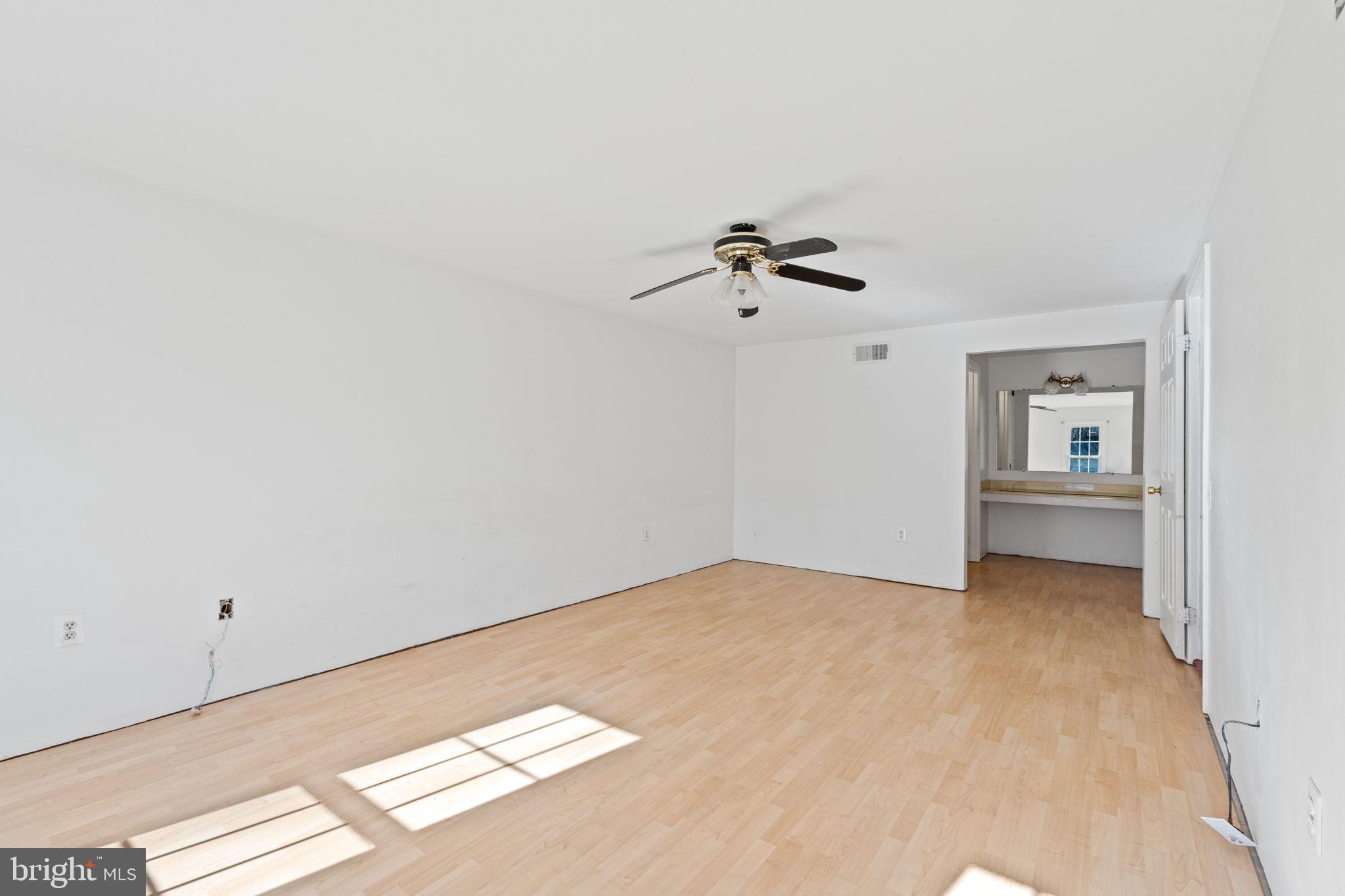 BURKE CENTRE - Residential