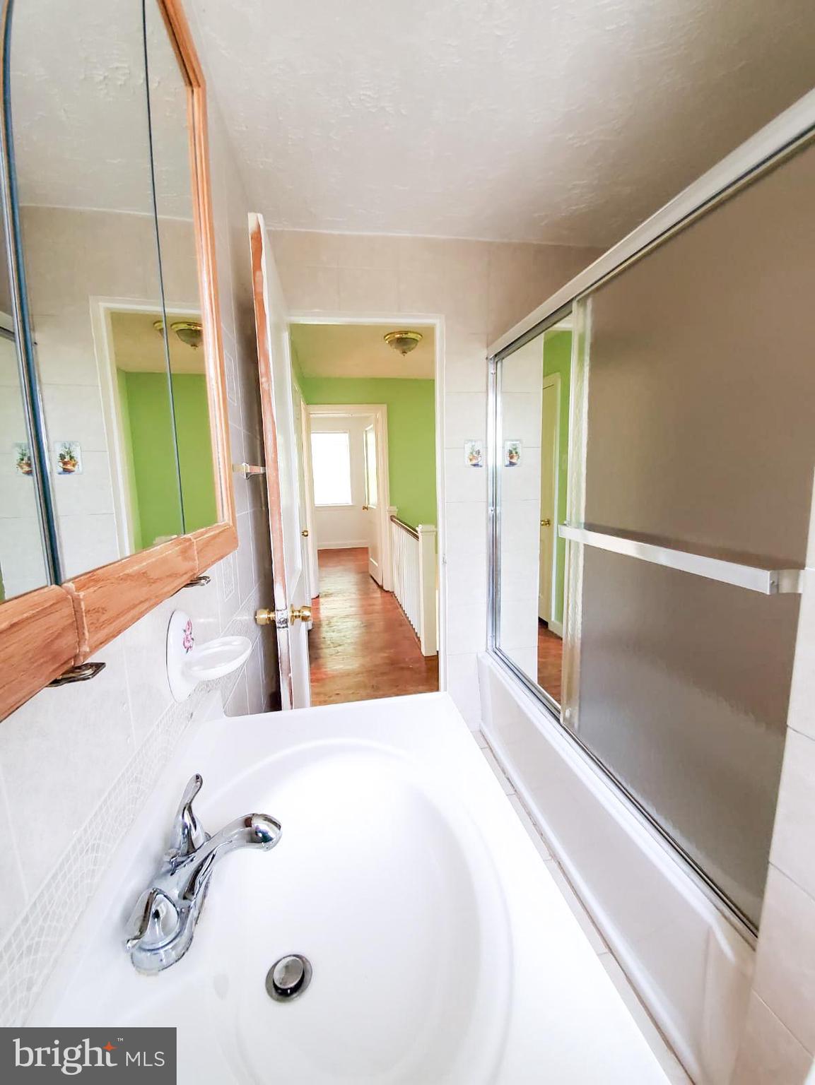 LANCASTER - Residential