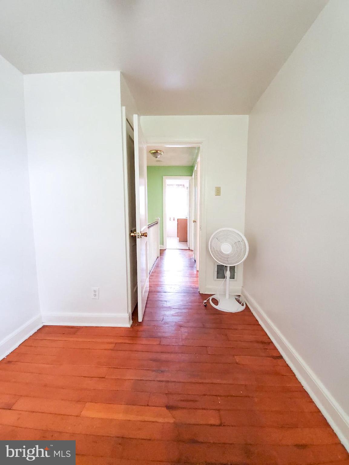 LANCASTER - Residential