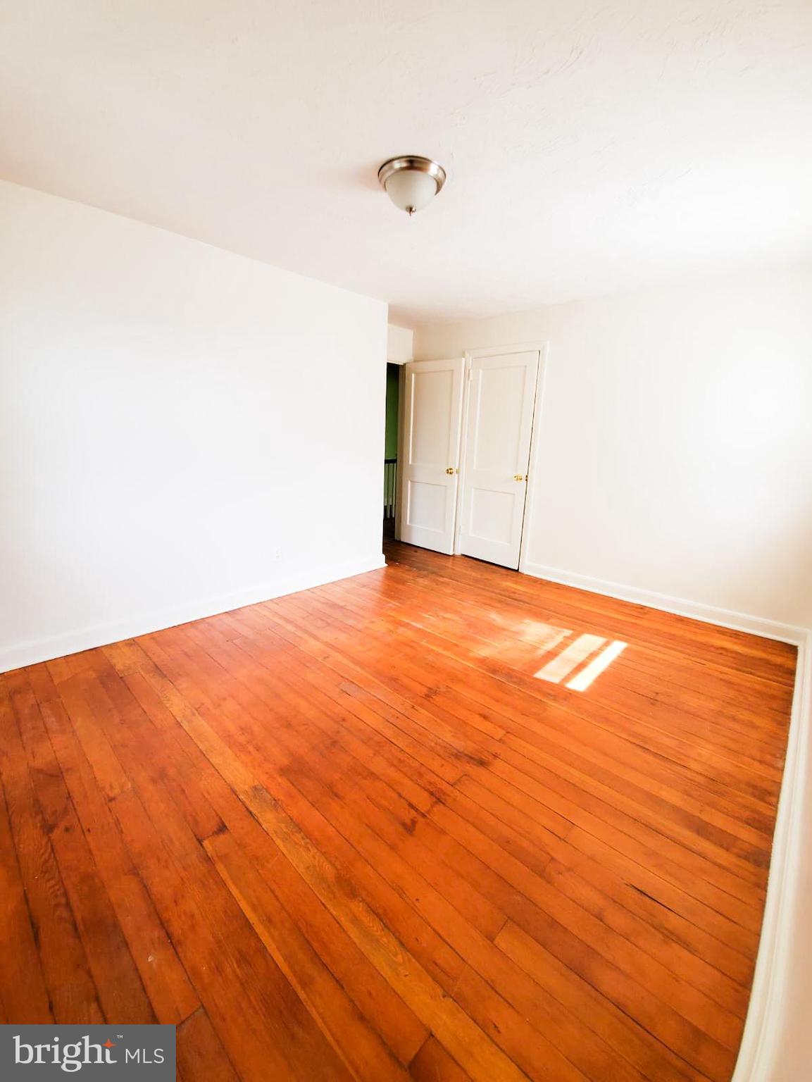 LANCASTER - Residential