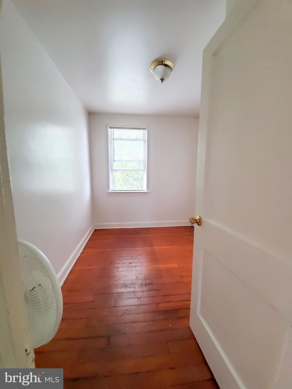LANCASTER - Residential