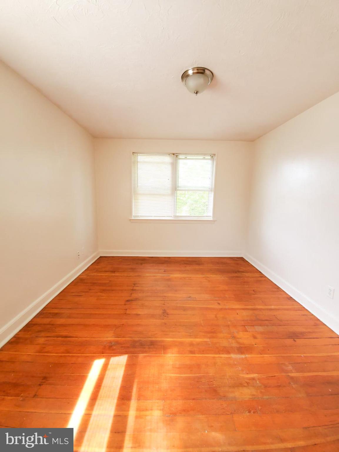 LANCASTER - Residential