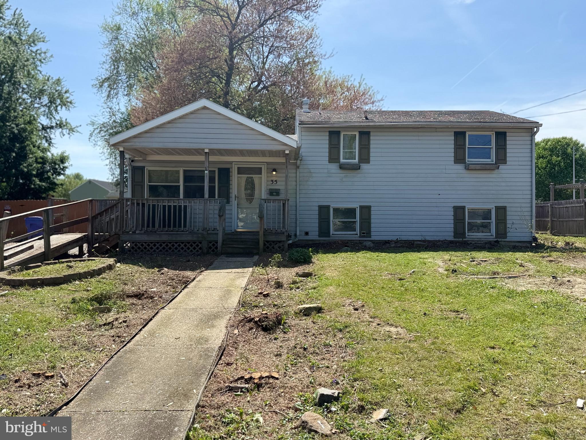 MEADOWVIEW - Residential