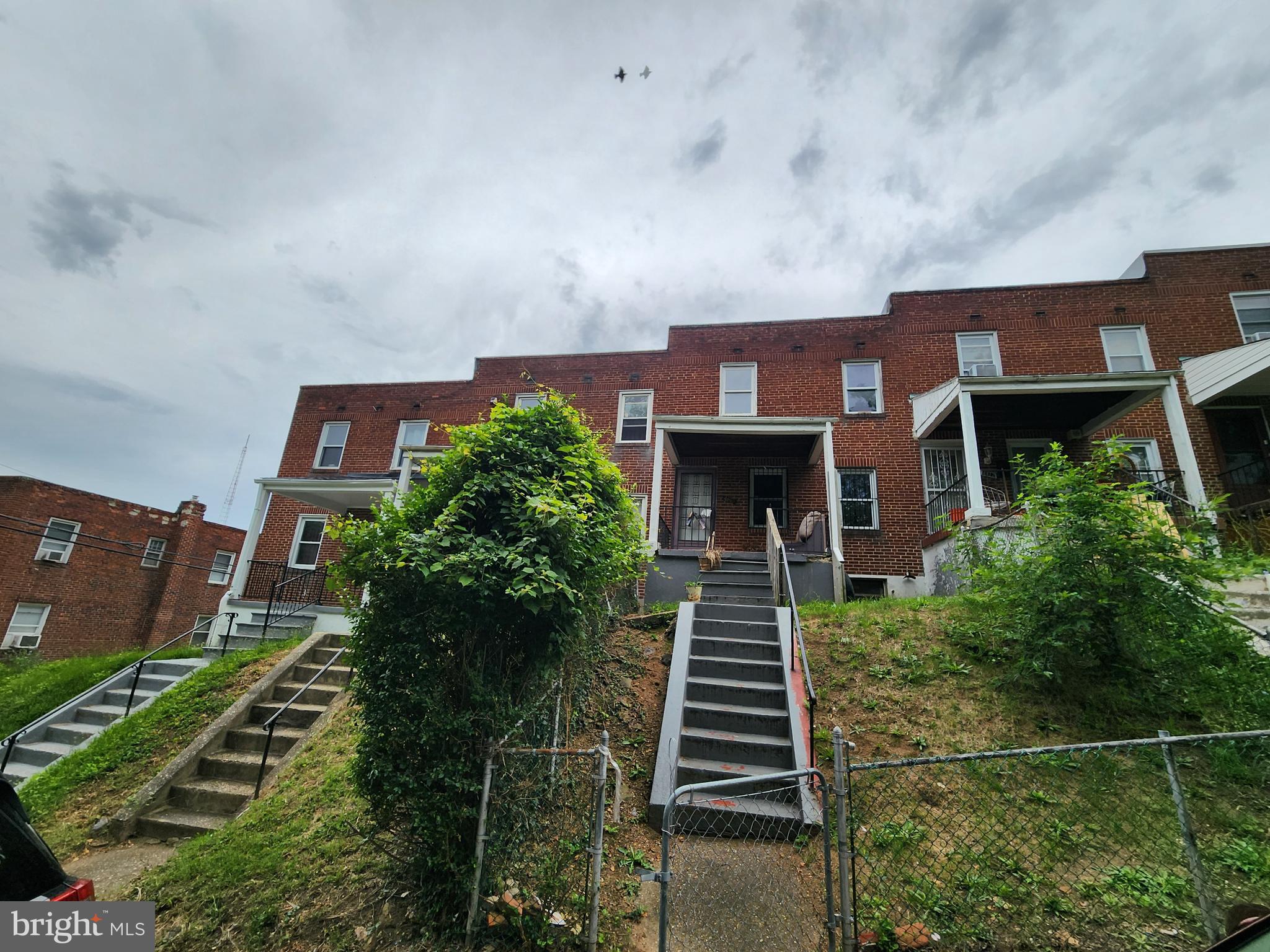 ONLINE AUCTION: This auction takes place on the Ashland Auction Group website bidding platform. Bidding begins 7/7/2026, 10:00 AM . Bidding ends 7/9/2026, 11:30 AM. The list price is the suggested opening bid. Deposit: $10,000.

This two-story porch front townhouse is located in the Parklane neighborhood of Baltimore City. Residents can enjoy the nearby attractions such as the Pimlico Race Course, Cylburn Arboretum, and Woodberry Woods. The property is vacant. It is conveniently located just minutes from West Cold Spring Lane and Park Heights Avenue, providing easy access to shopping, dining, public transportation, and major commuter routes.