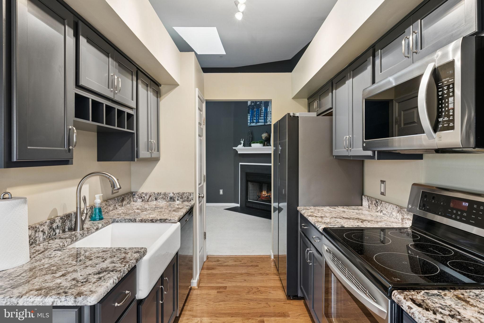 POND CONDOMINIUMS - Residential