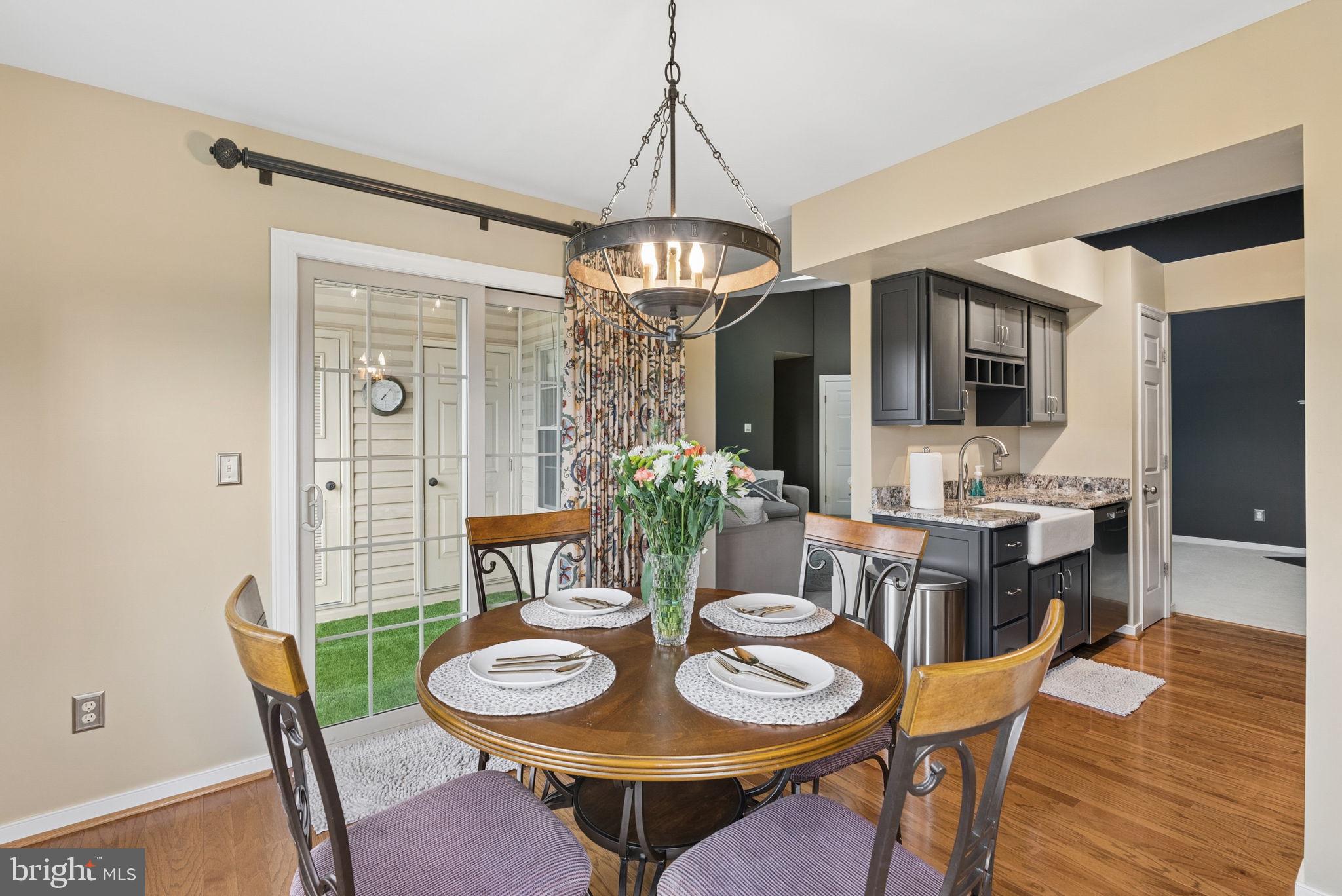 POND CONDOMINIUMS - Residential