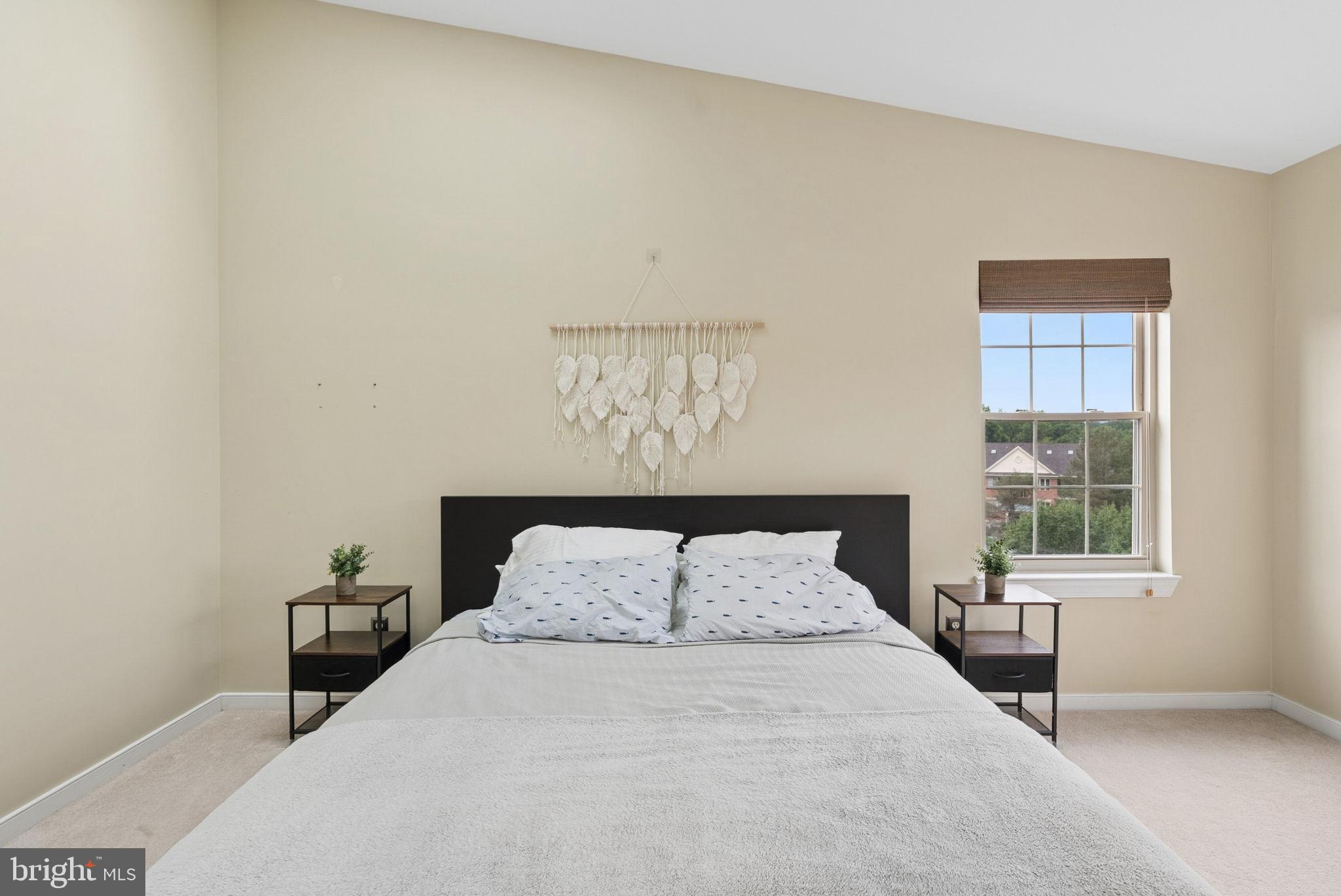 POND CONDOMINIUMS - Residential
