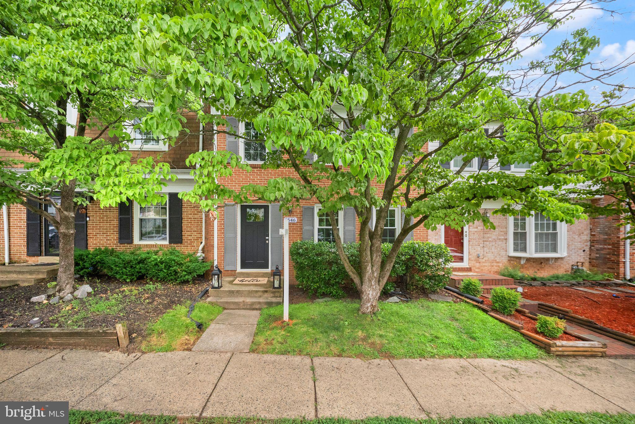 LAKE BRADDOCK - Residential