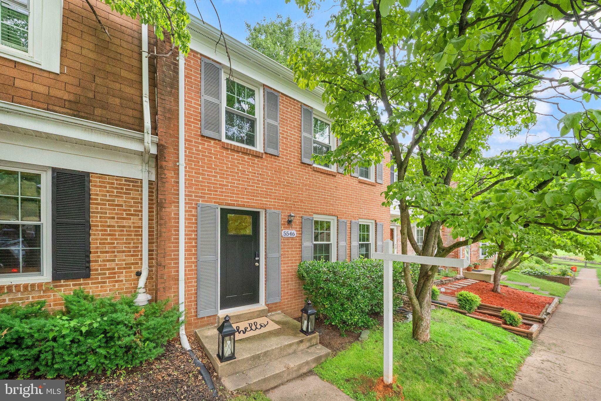 LAKE BRADDOCK - Residential