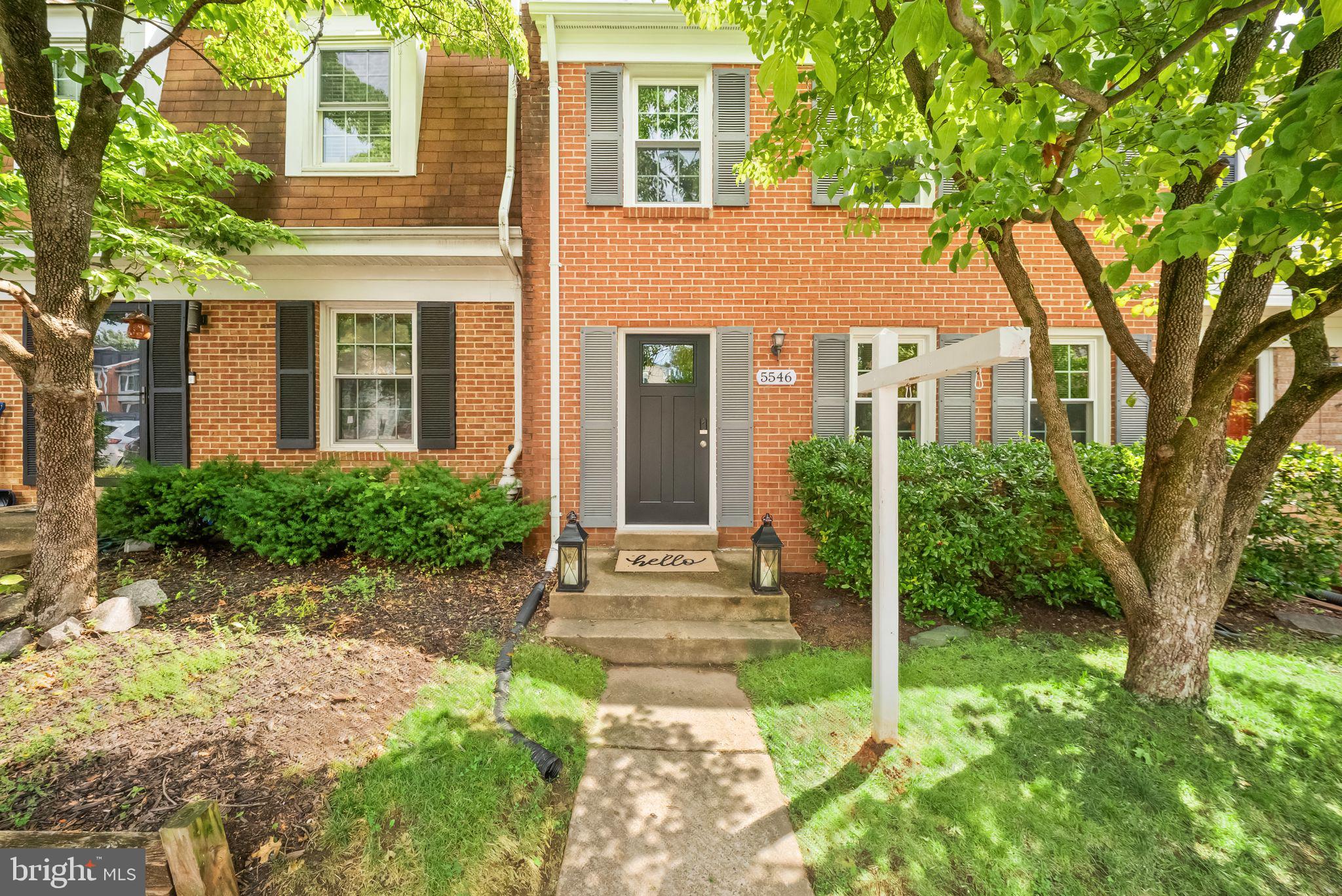 LAKE BRADDOCK - Residential