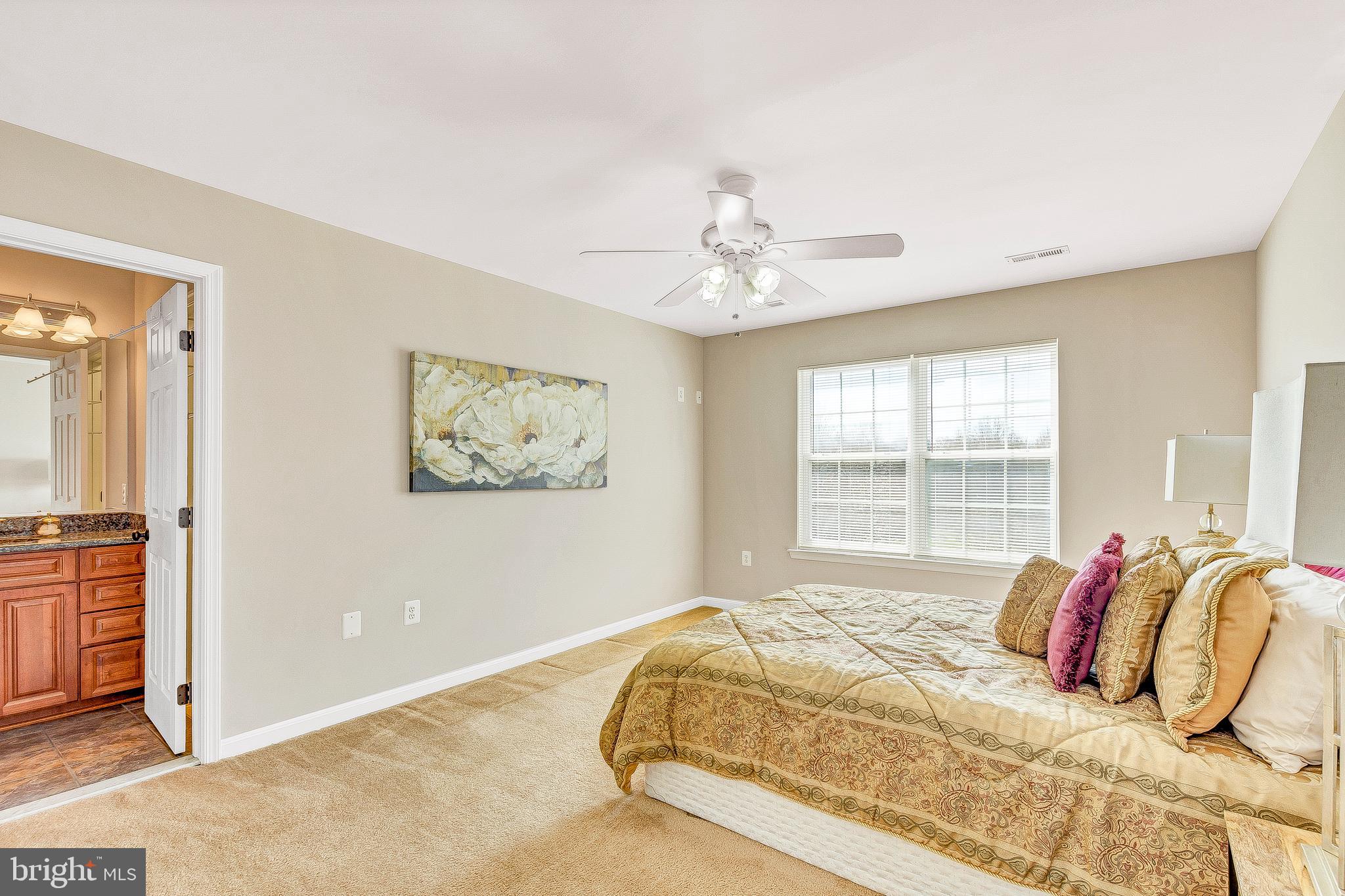 OAKWOOD MANOR - Residential