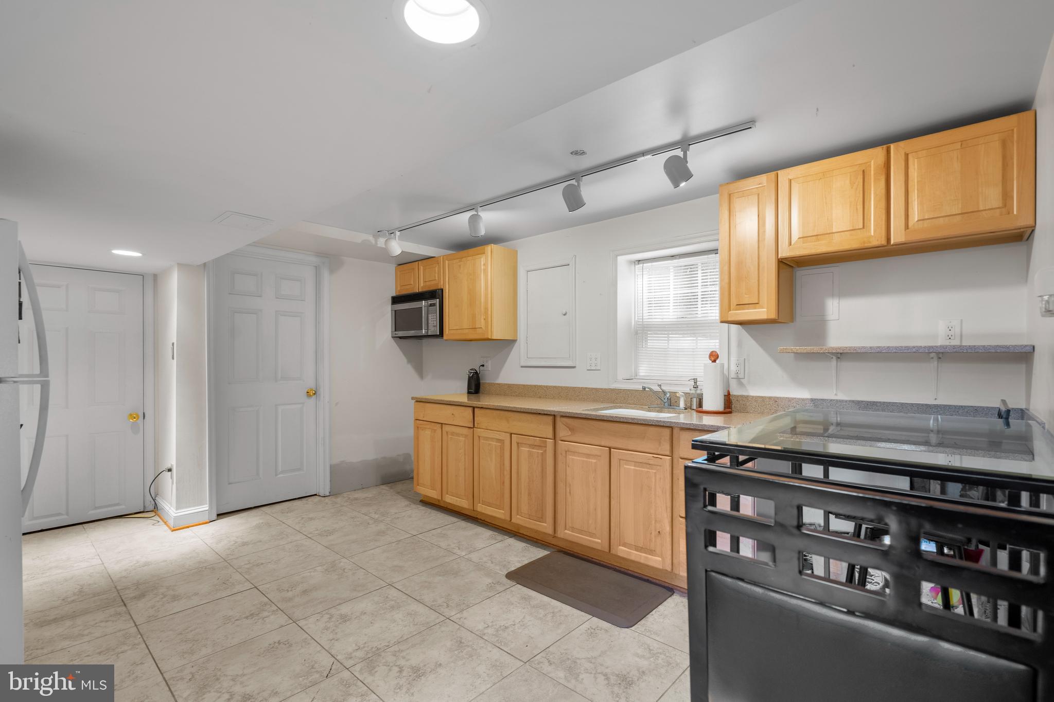 CALTOR MANOR - Residential