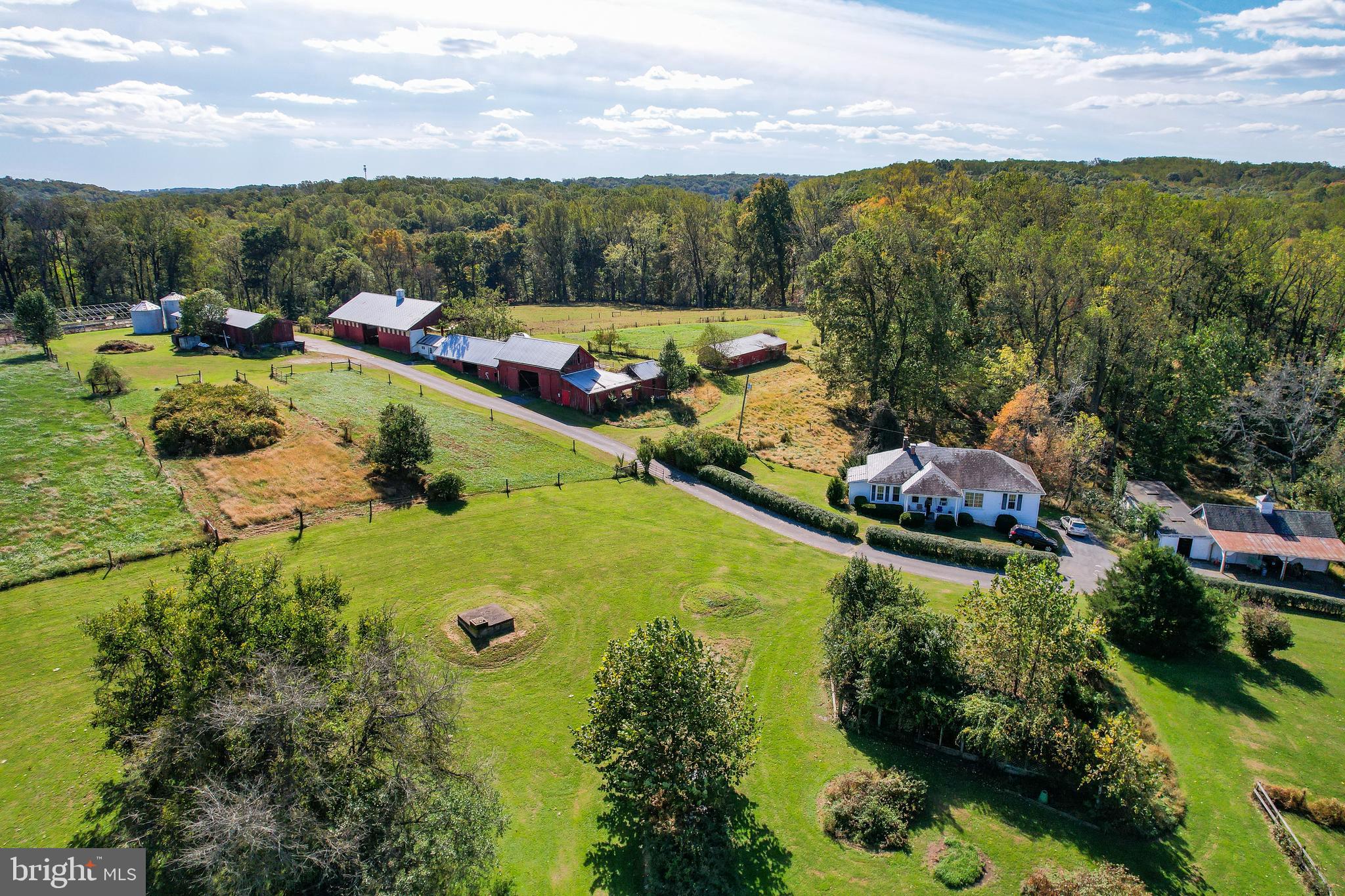 GLEN ARM - Farm