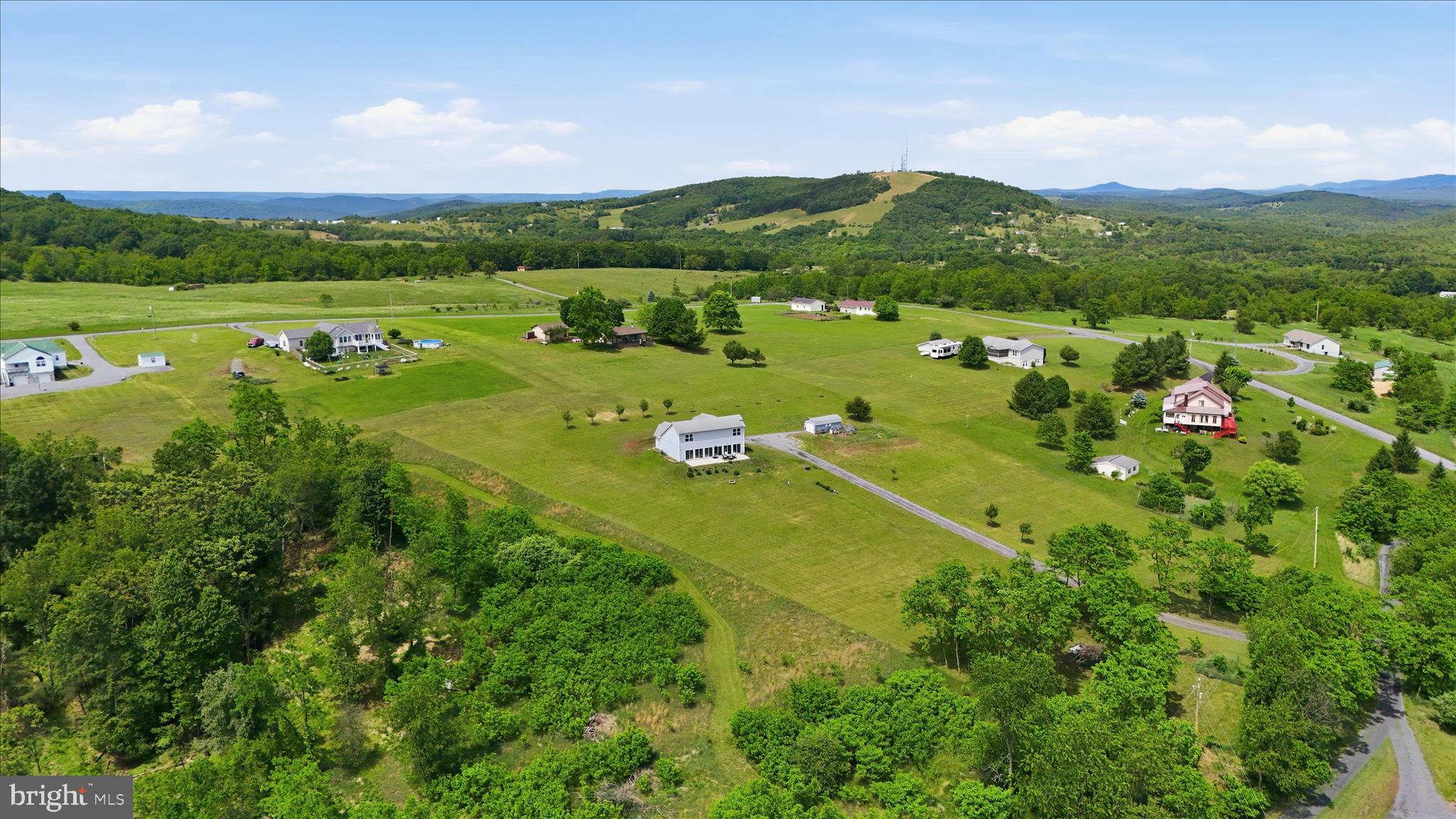 LOST MOUNTAIN - Residential