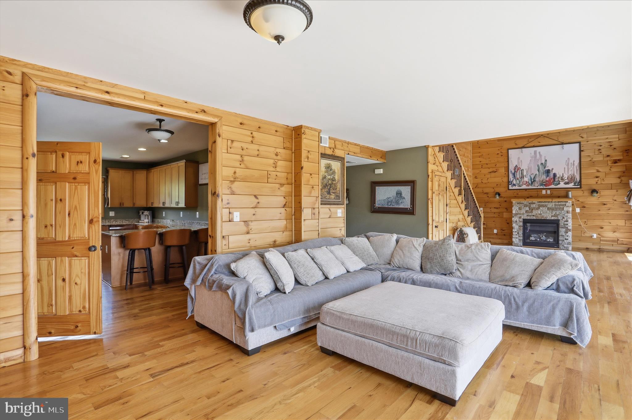 LOST MOUNTAIN - Residential