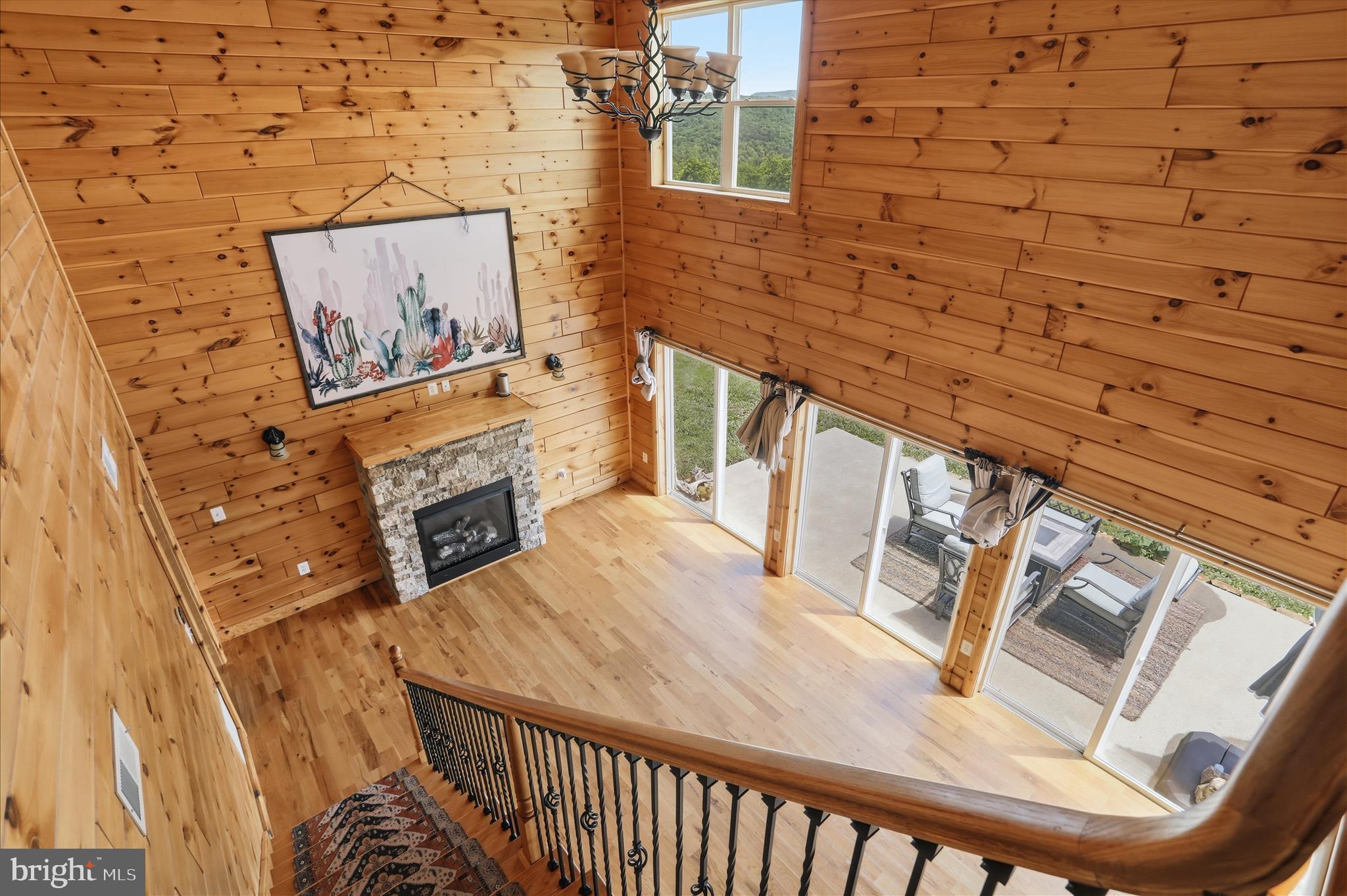 LOST MOUNTAIN - Residential