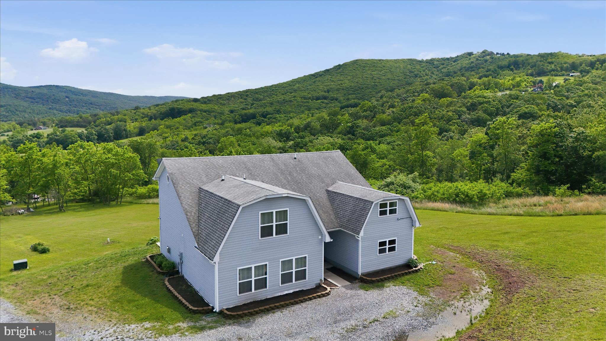 LOST MOUNTAIN - Residential