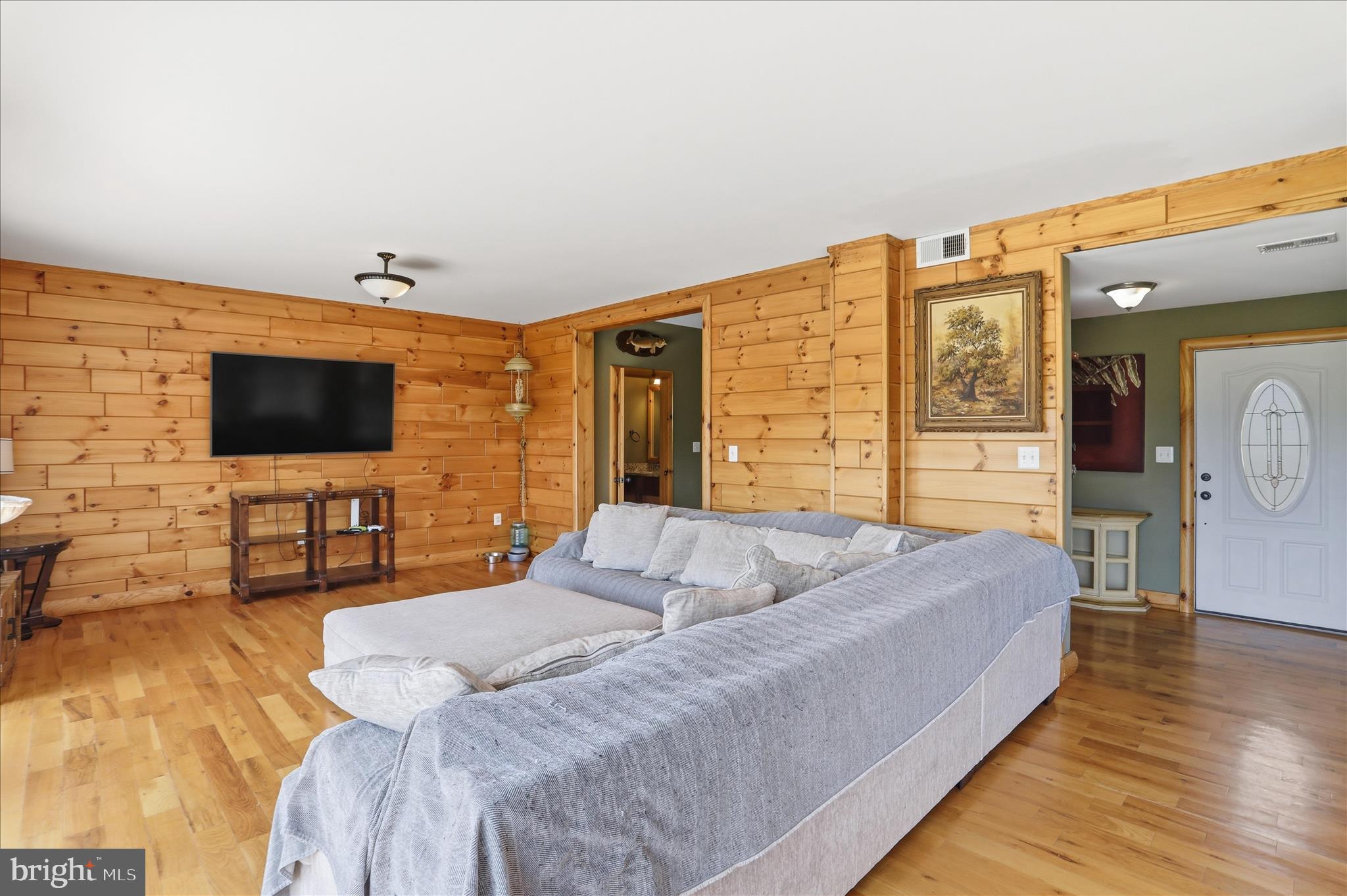 LOST MOUNTAIN - Residential