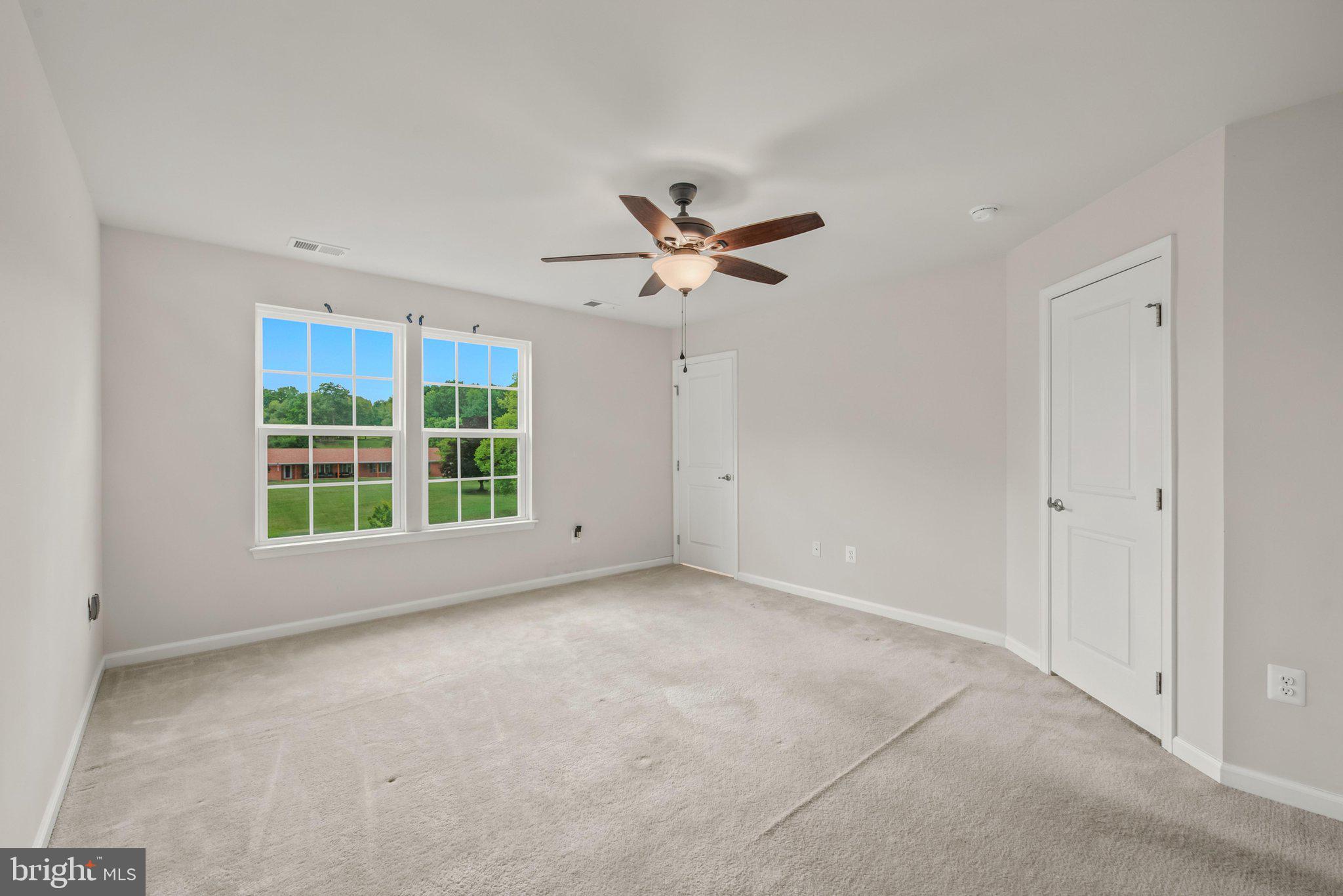 POTOMAC STATION - Residential