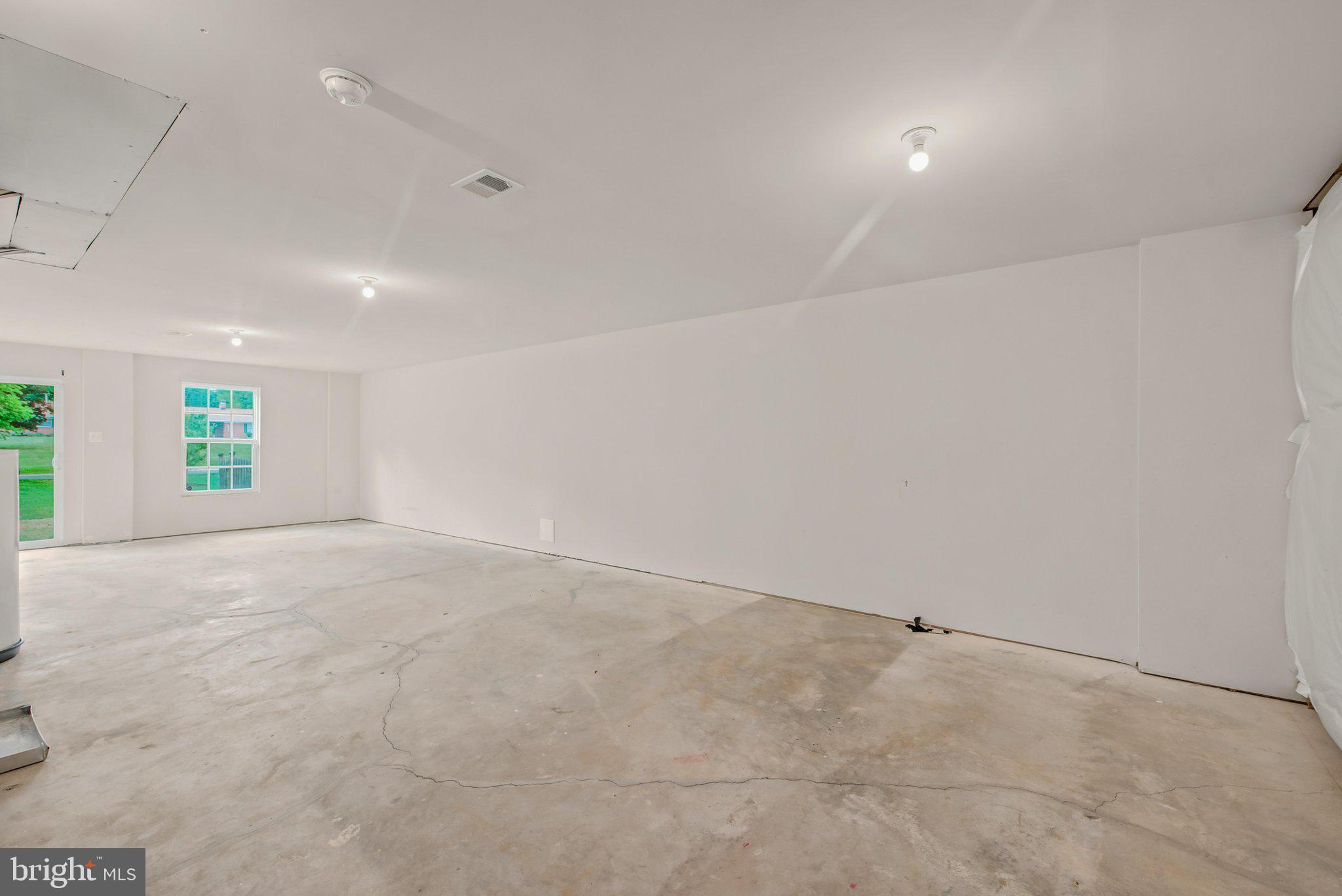 POTOMAC STATION - Residential