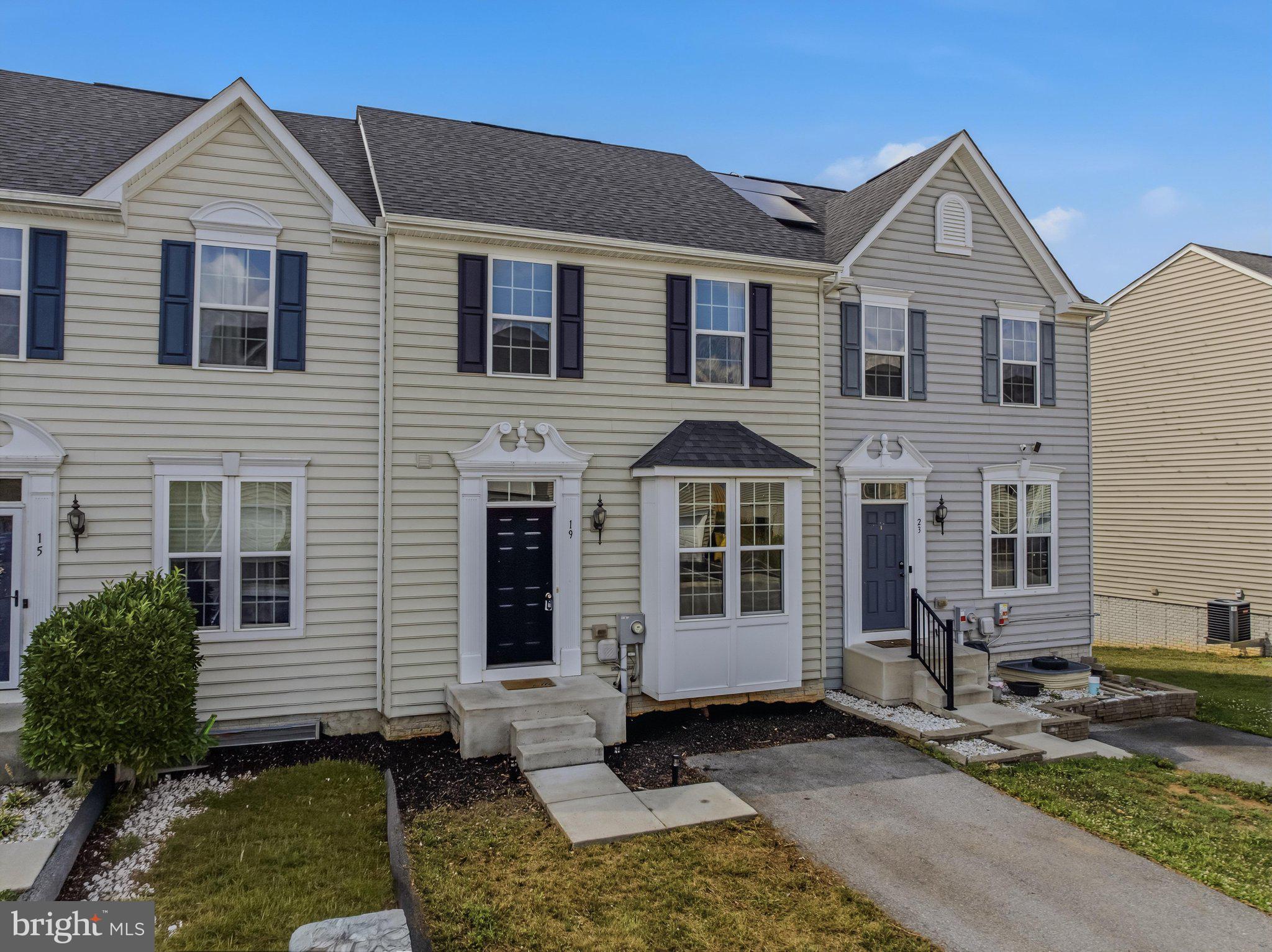 POTOMAC STATION - Residential