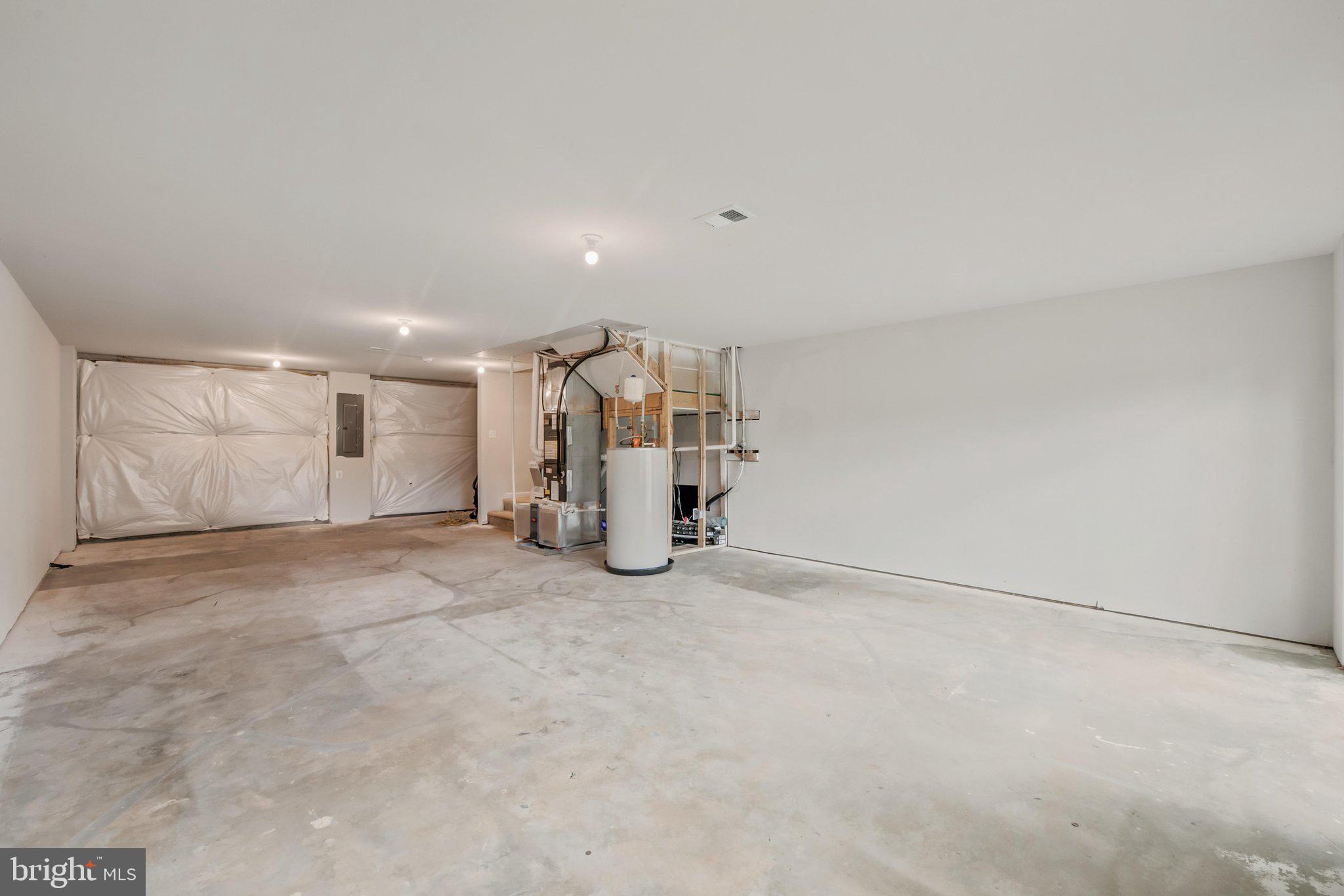 POTOMAC STATION - Residential