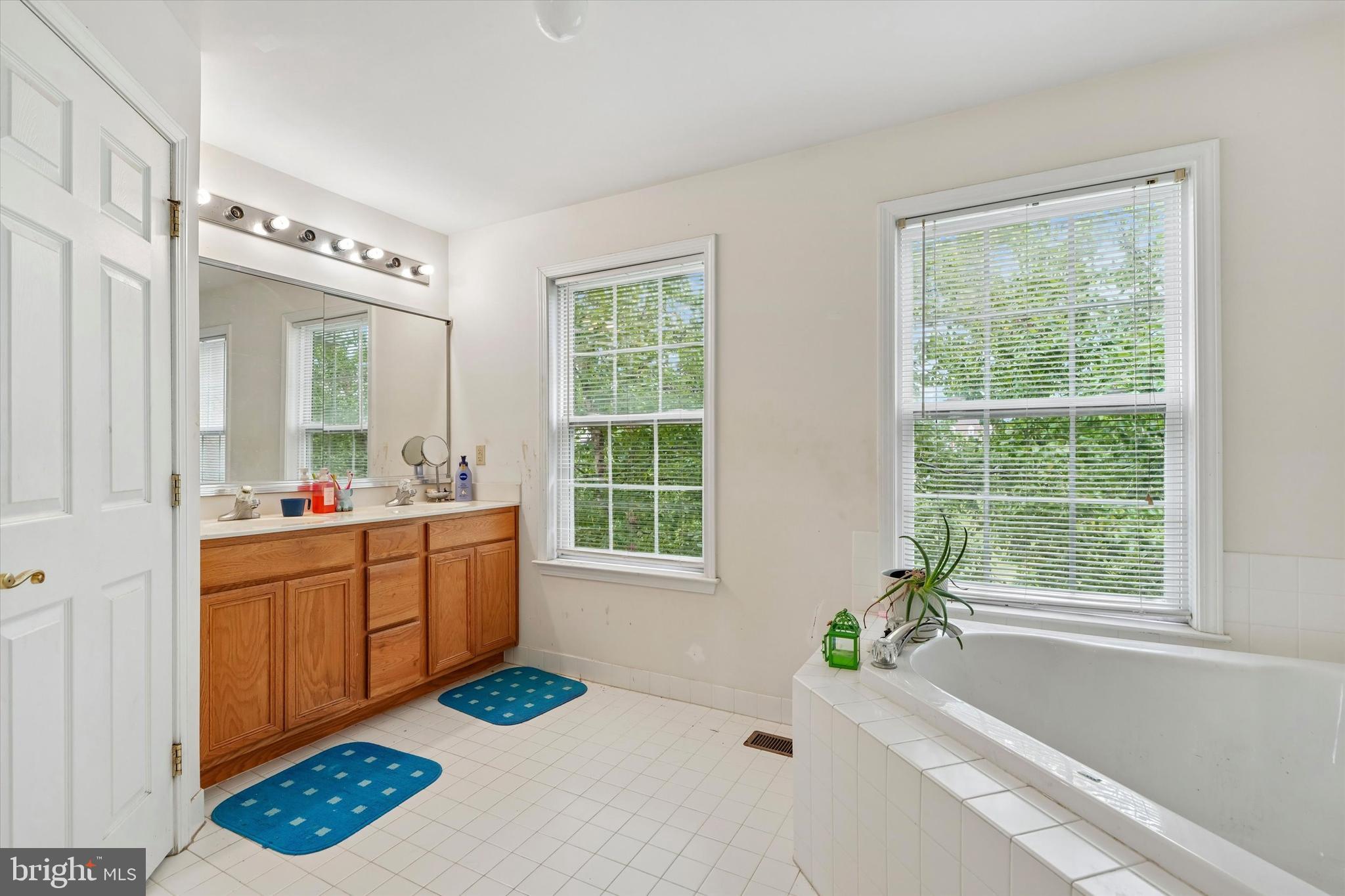 VALLEY HIGH ESTS - Residential
