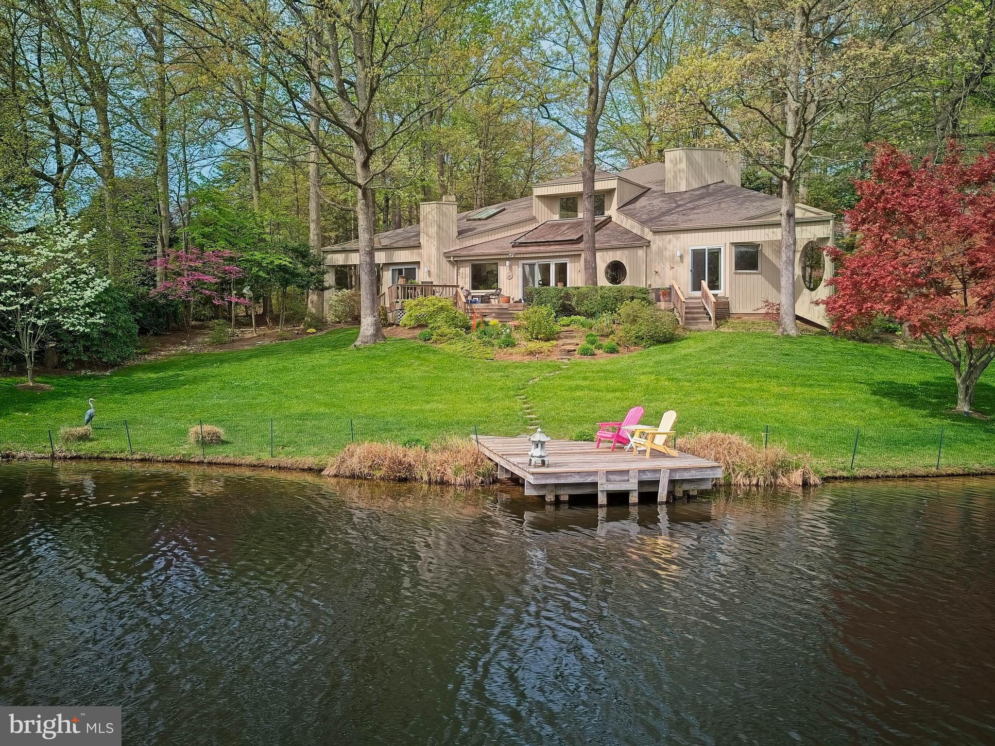 RESTON - Residential