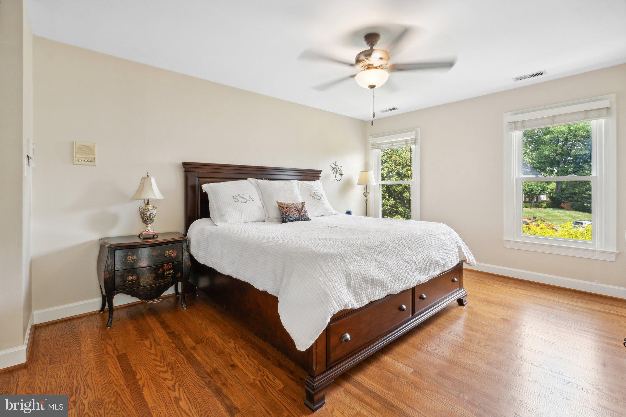 OAKTON GROVE - Residential