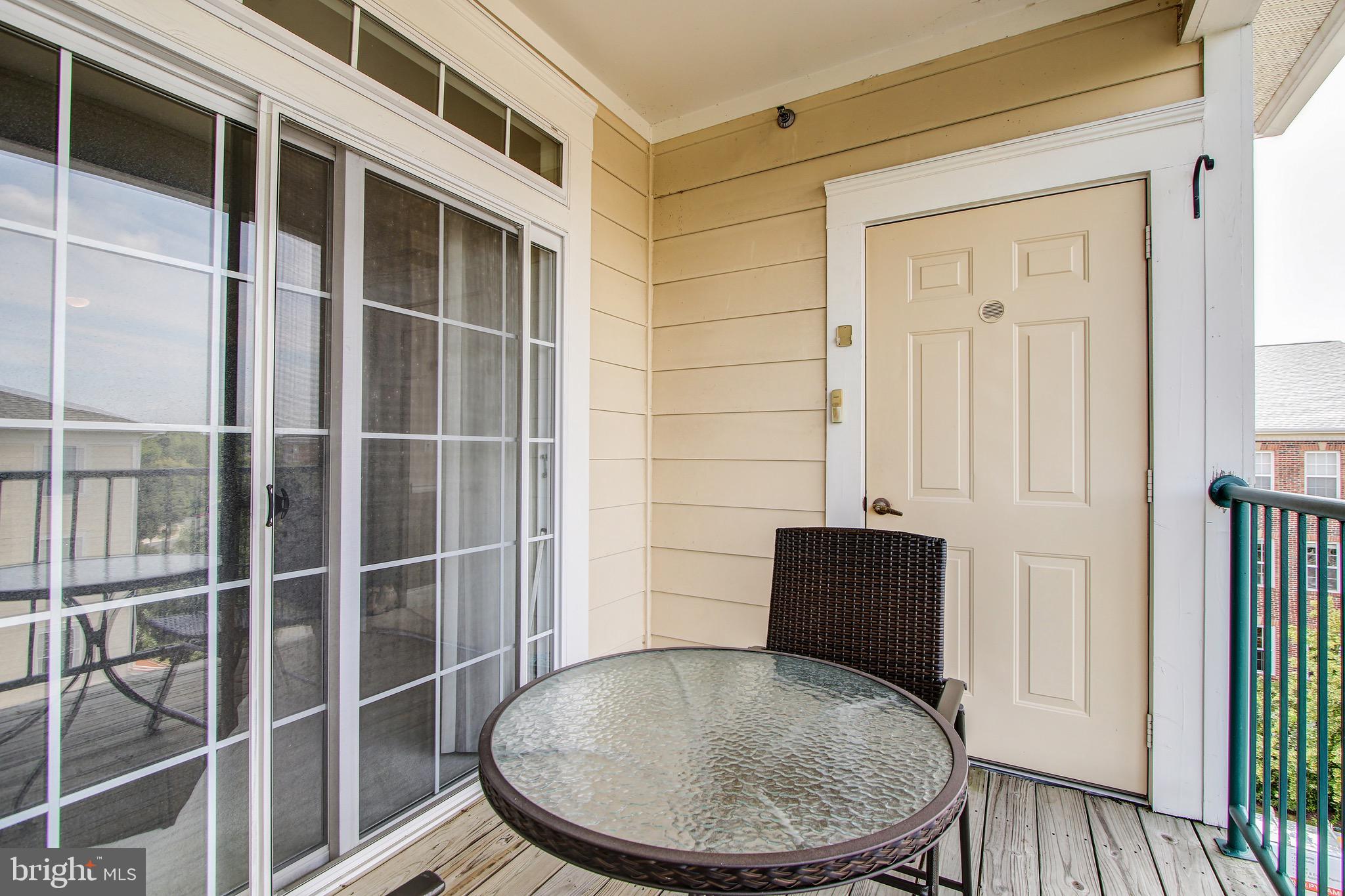 BOZZUTO AT KENTLANDS - Residential